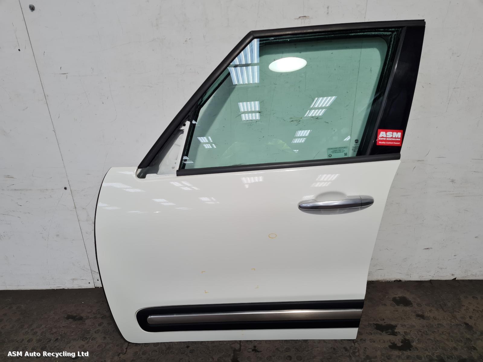 View Auto part L Front Door Fiat 500l 2014