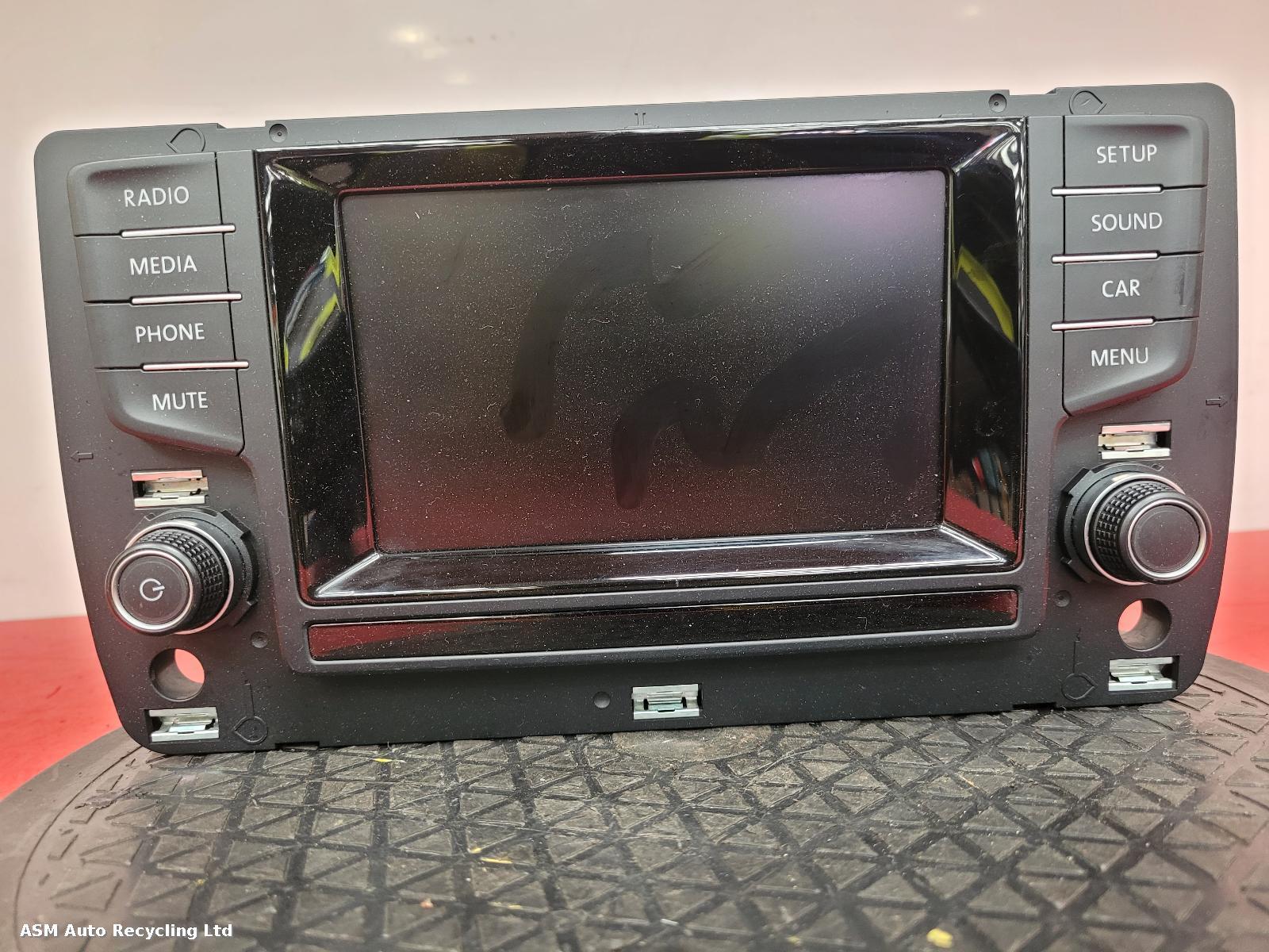 View Auto part A/V Equipment Volkswagen Golf 2013