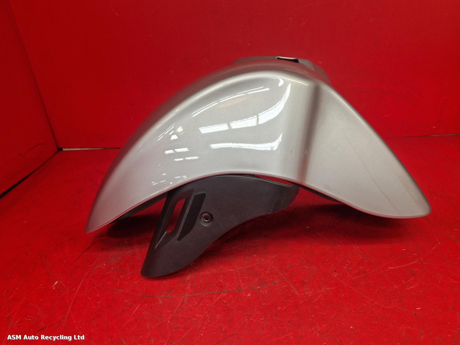 View Auto part Front Mudguard Vespa Elettrica 2023