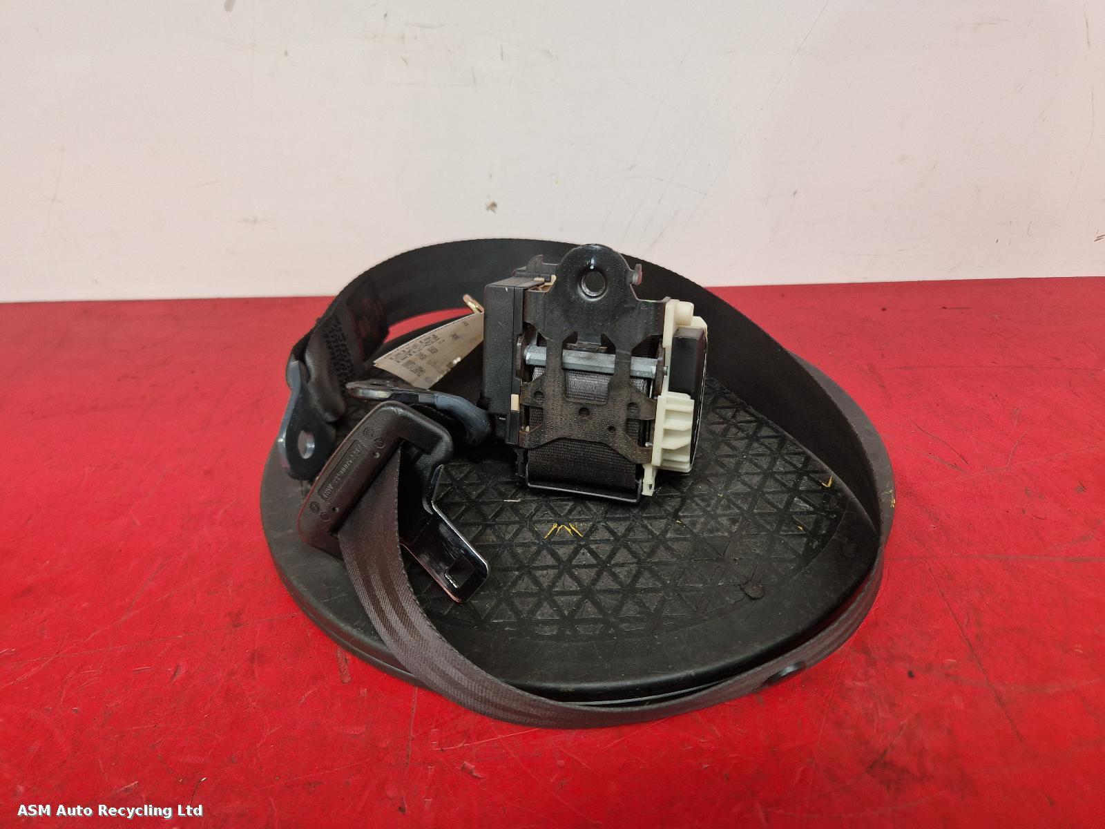 View Auto part Seat Belt Citroen C3 2004