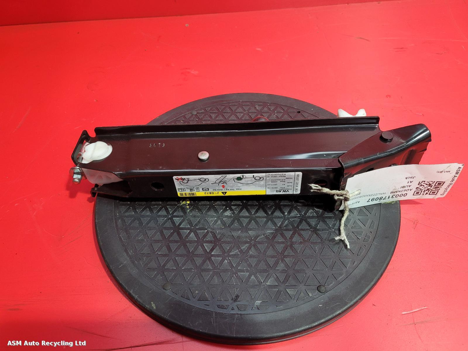 View Auto part Jack Audi A1 2012