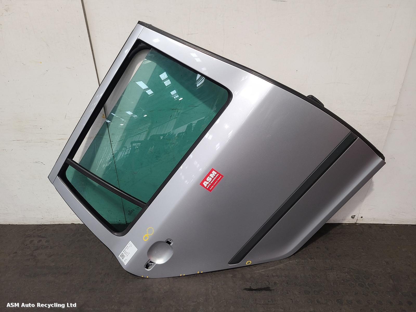 View Auto part R Rear Door Skoda Octavia 2012