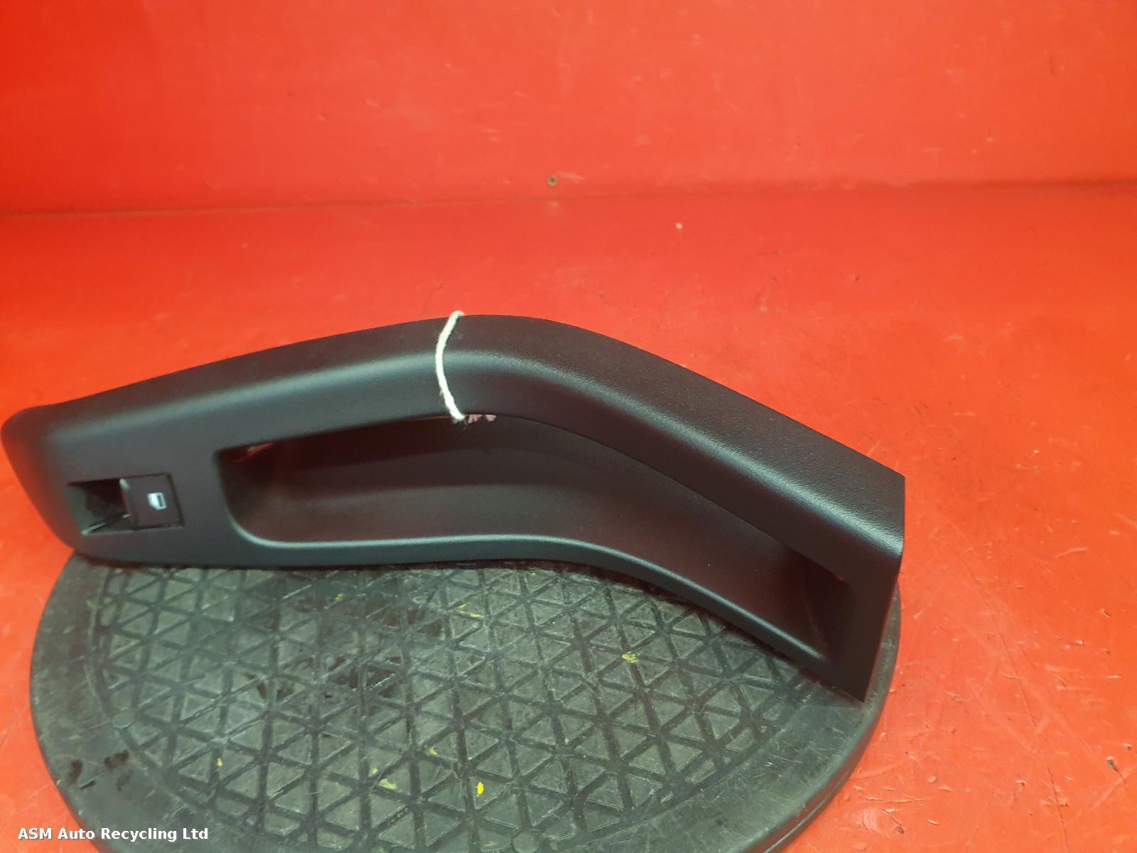 View Auto part Elect. Window Switch Ford Fiesta 2022