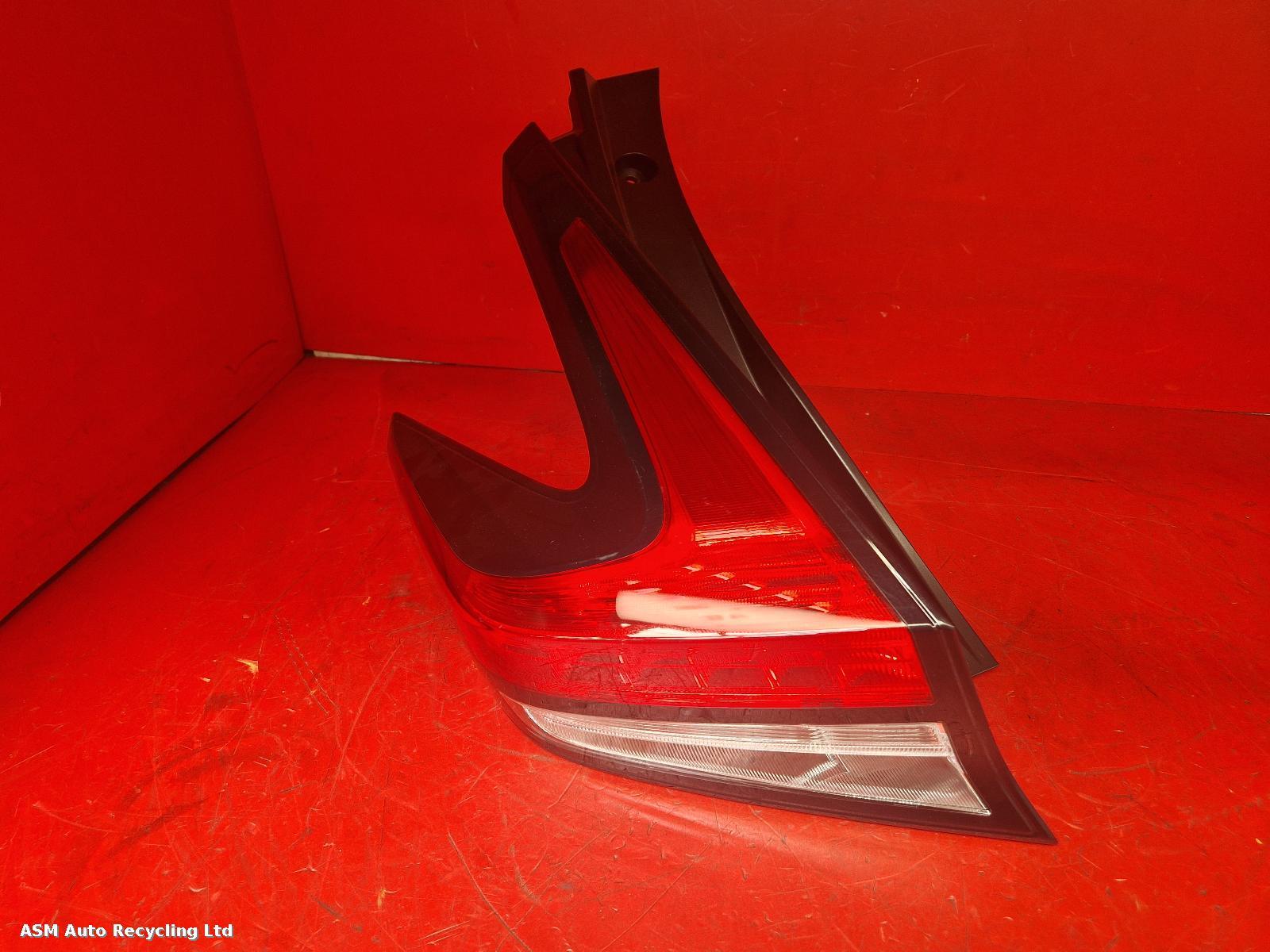 View Auto part L Taillight Nissan Leaf 2022