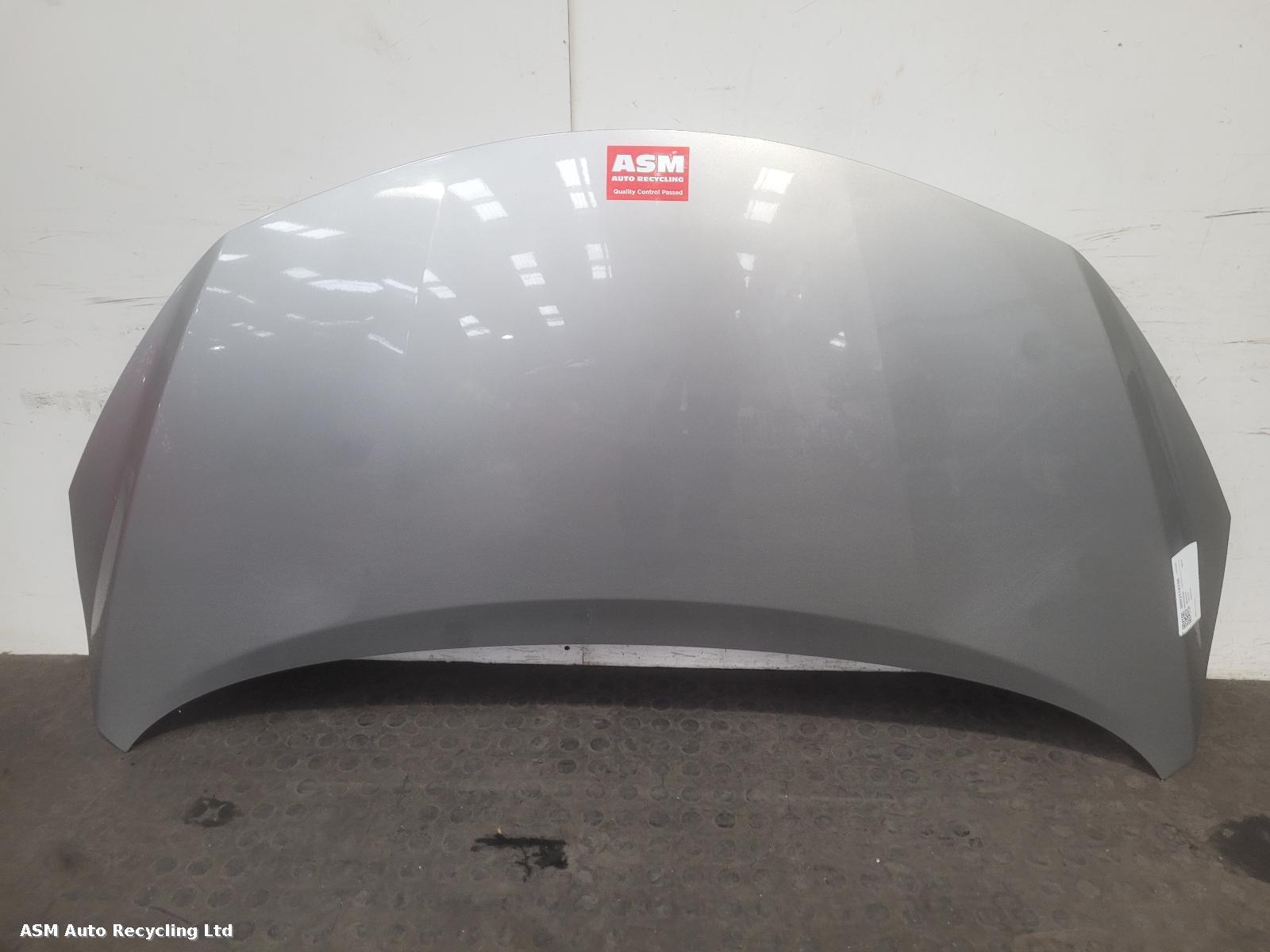 View Auto part Bonnet Nissan Note 2015
