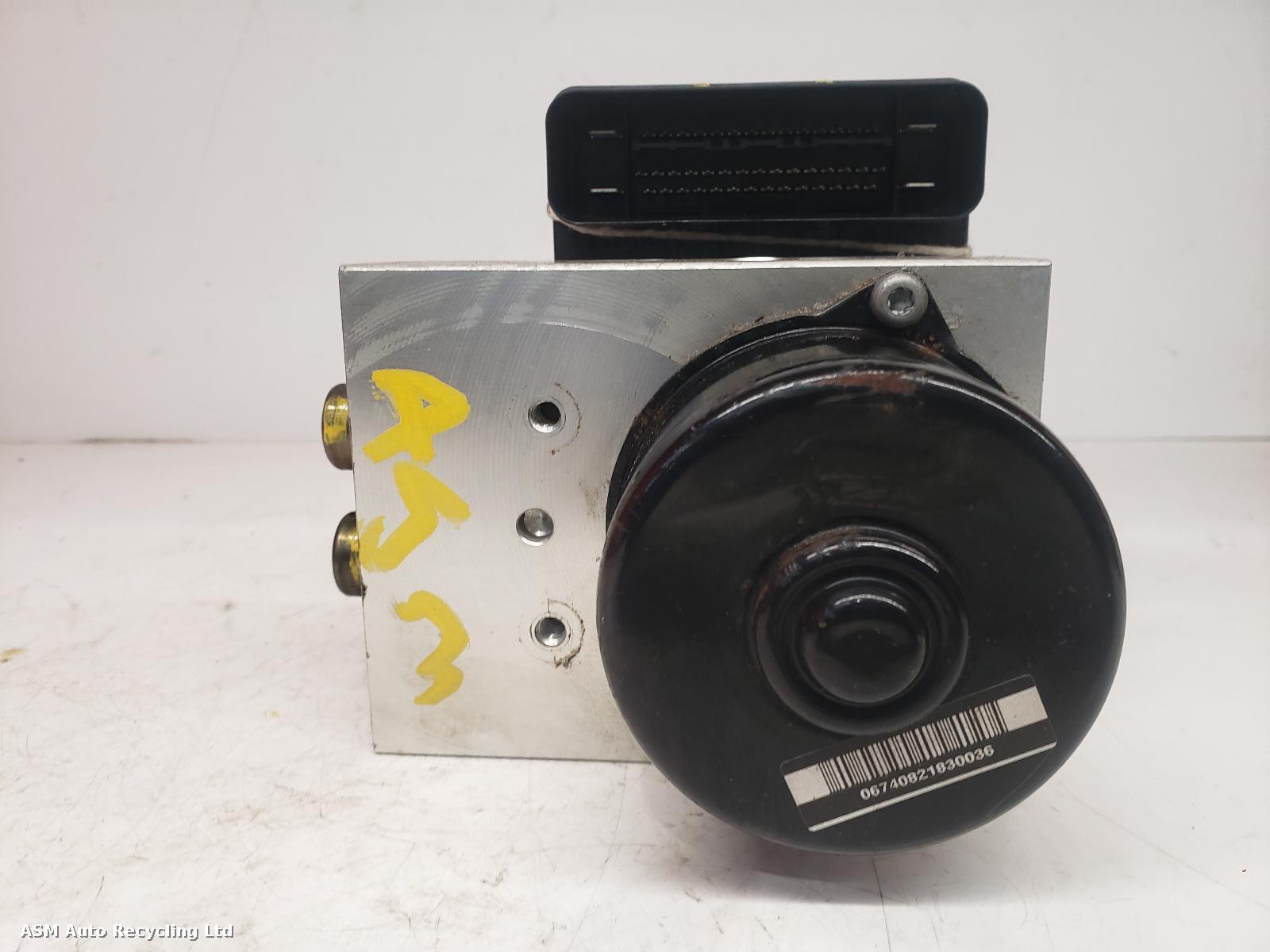 View Auto part ABS Pump/Modulator Jaguar S Type 2004