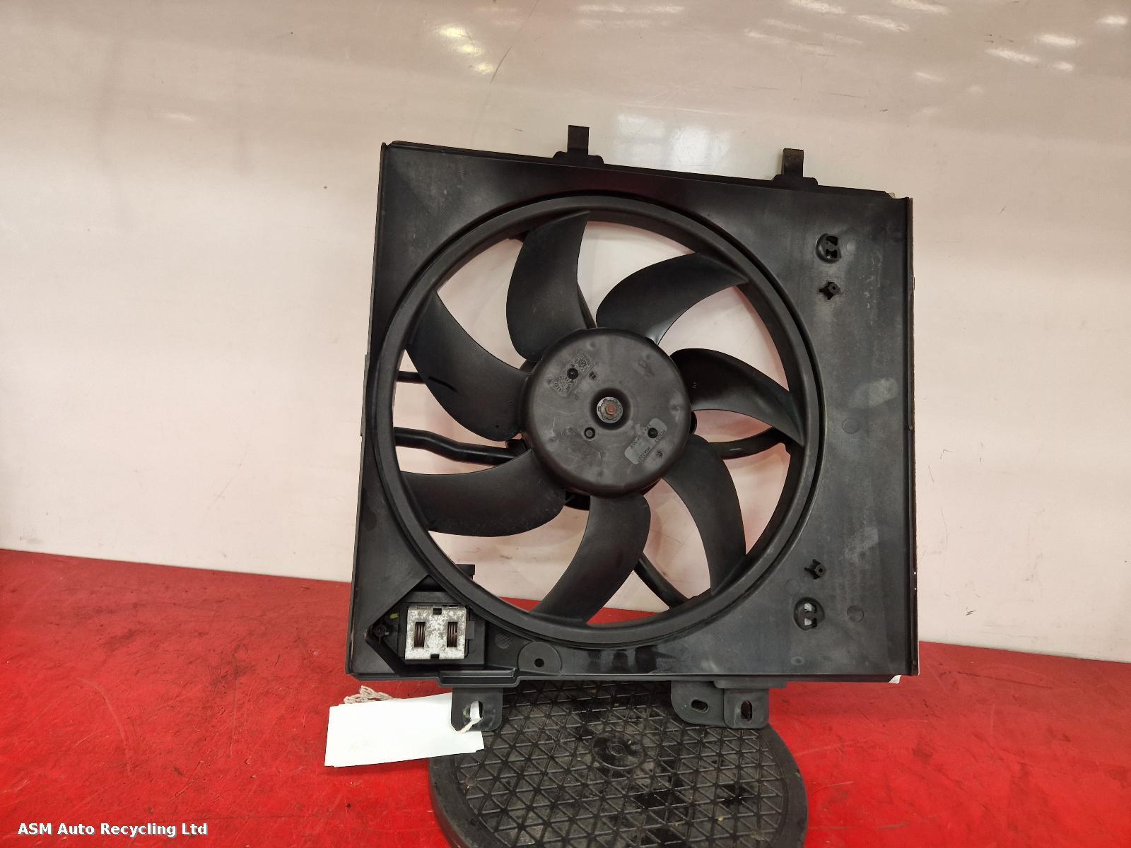 View Auto part Engine Cooling Motor Citroen C3 2011