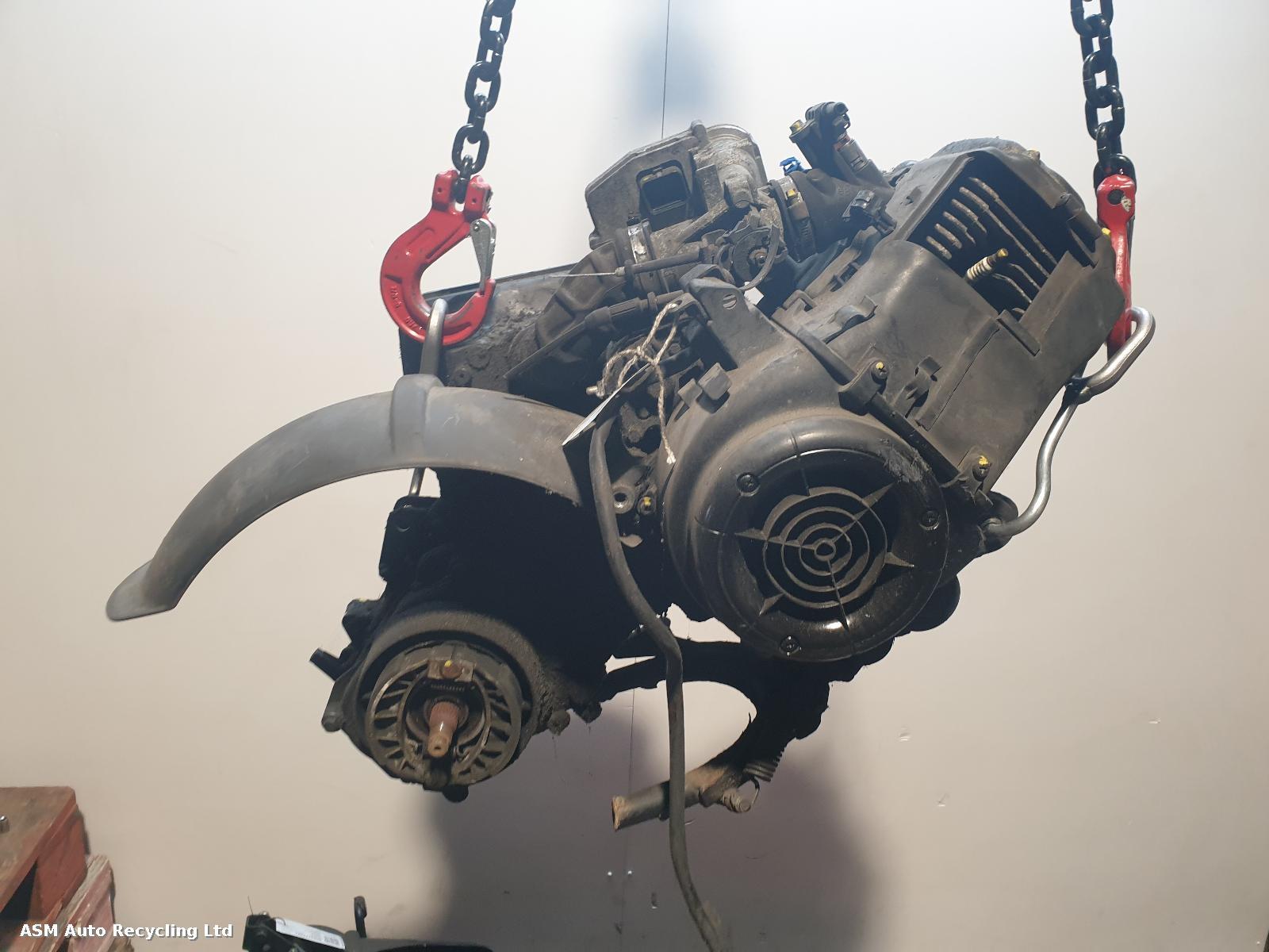 View Auto part Engine Piaggio Vespa Lx 125 2011