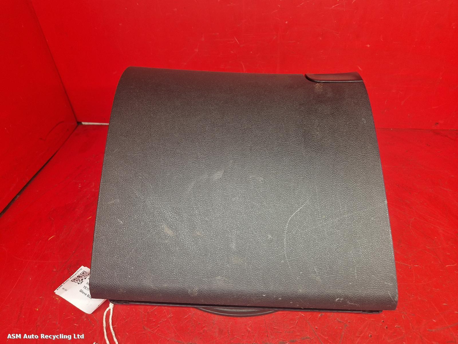 View Auto part Glove Box Skoda Yeti 2012