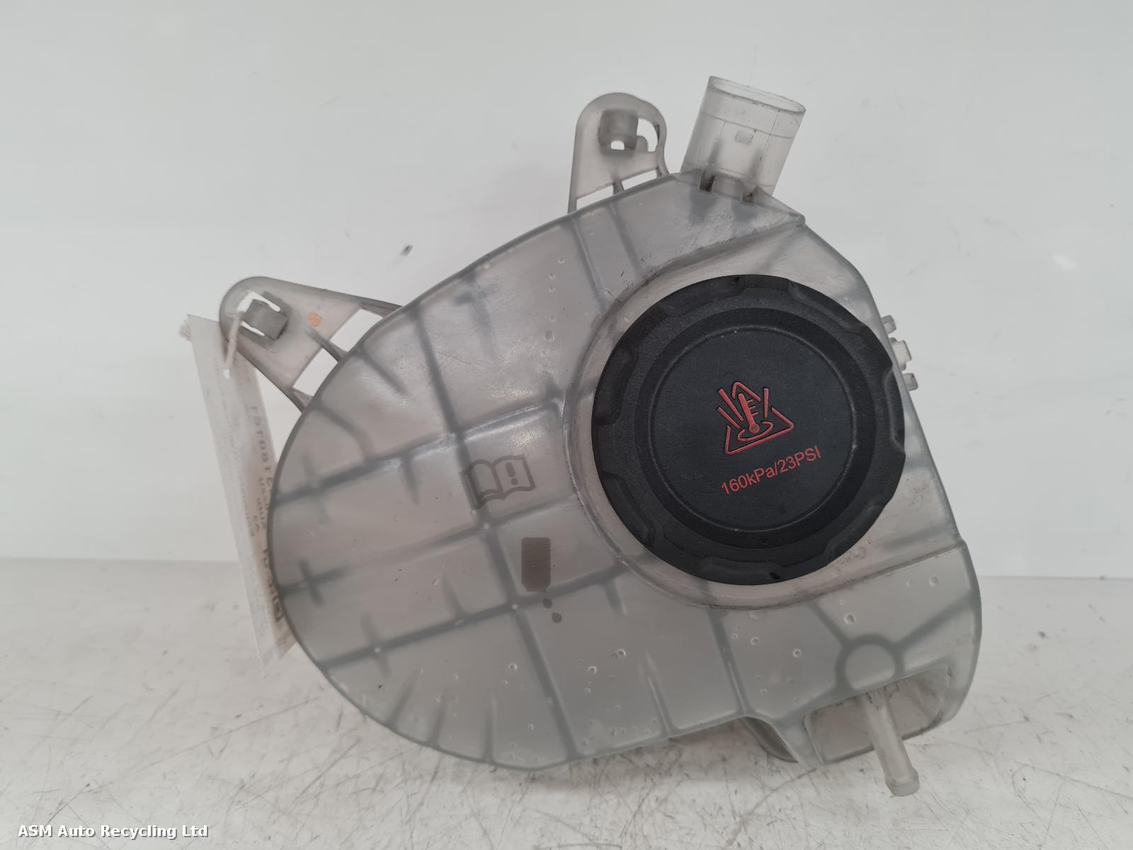 View Auto part Overflow Bottle Audi A3 2020