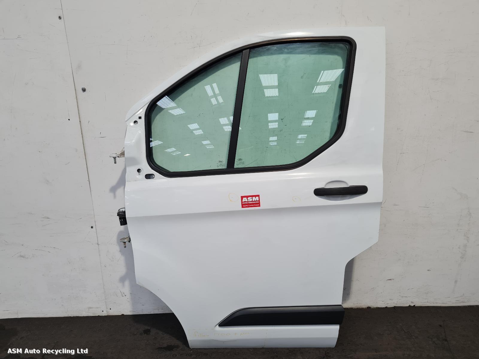View Auto part L Front Door Ford Transit Custom 2017