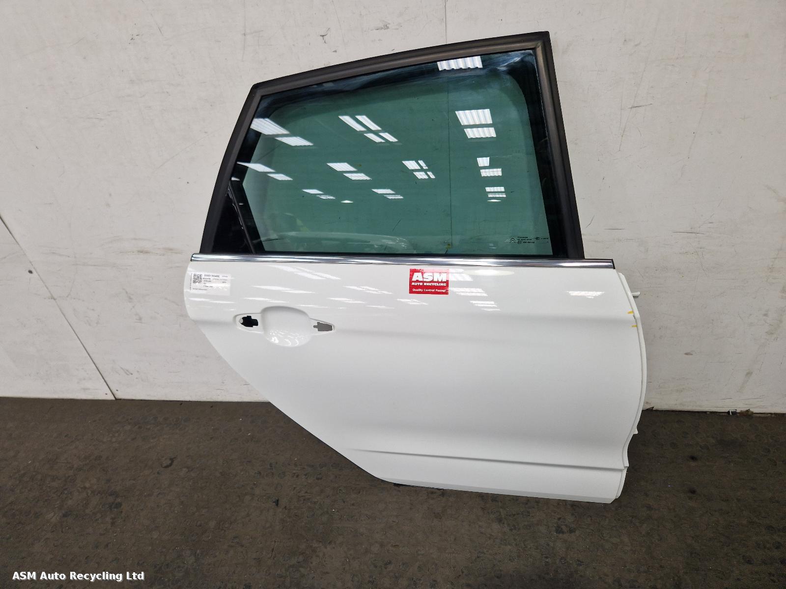 View Auto part R Rear Door Citroen C4 2013