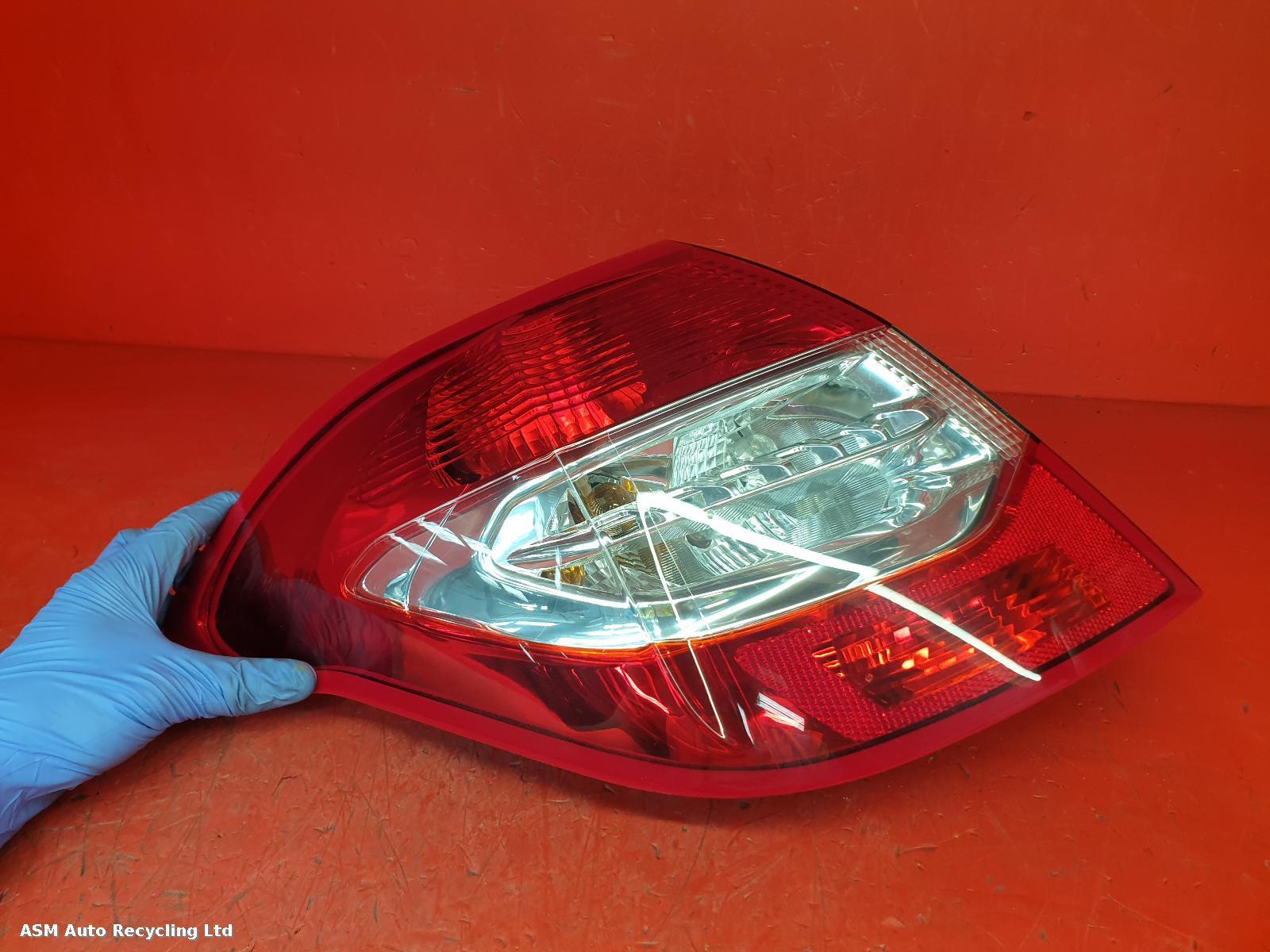 View Auto part L Taillight Citroen C4 2013