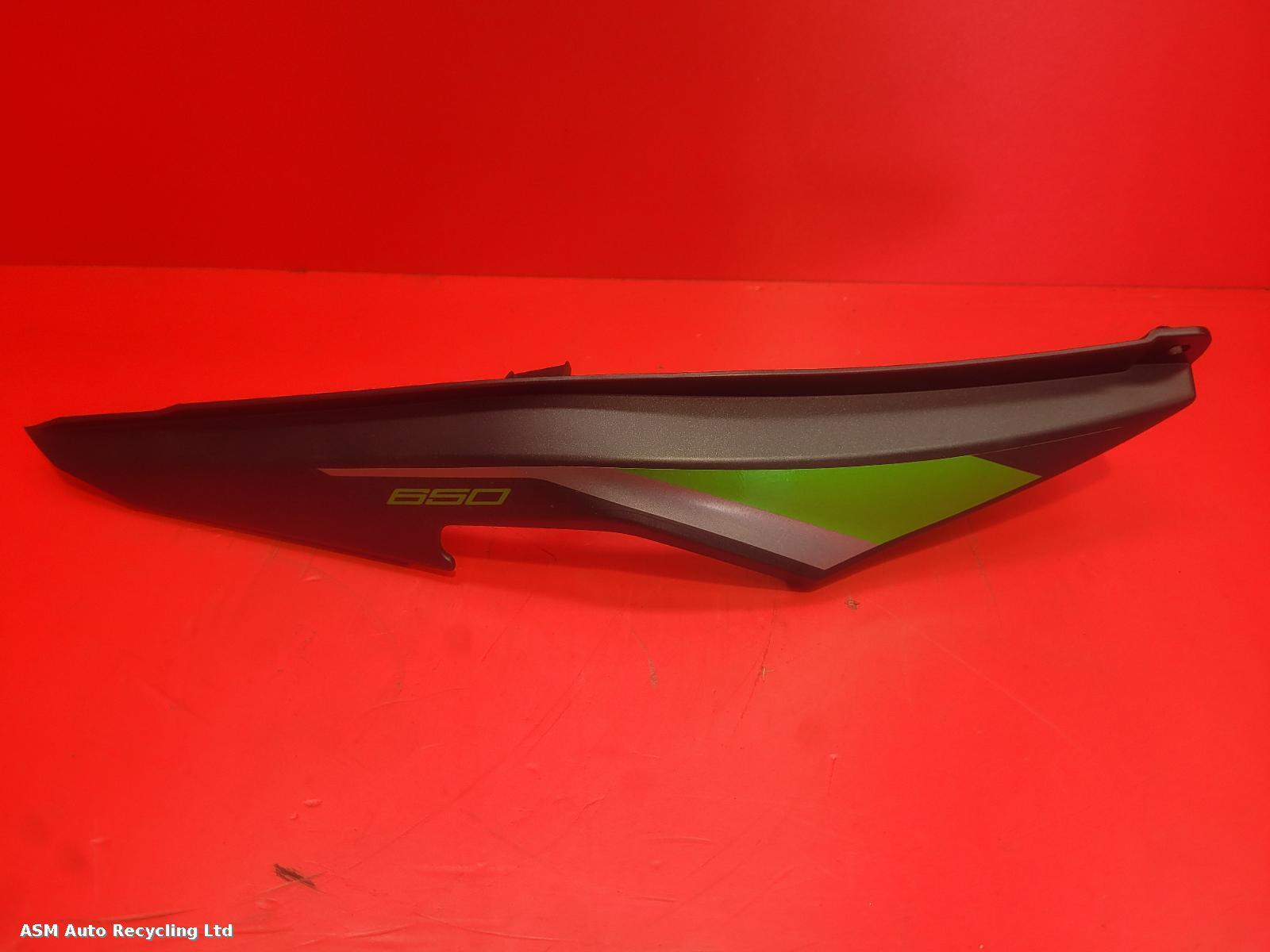 View Auto part Seat Cowl Kawasaki Kle 650 Versys 2024