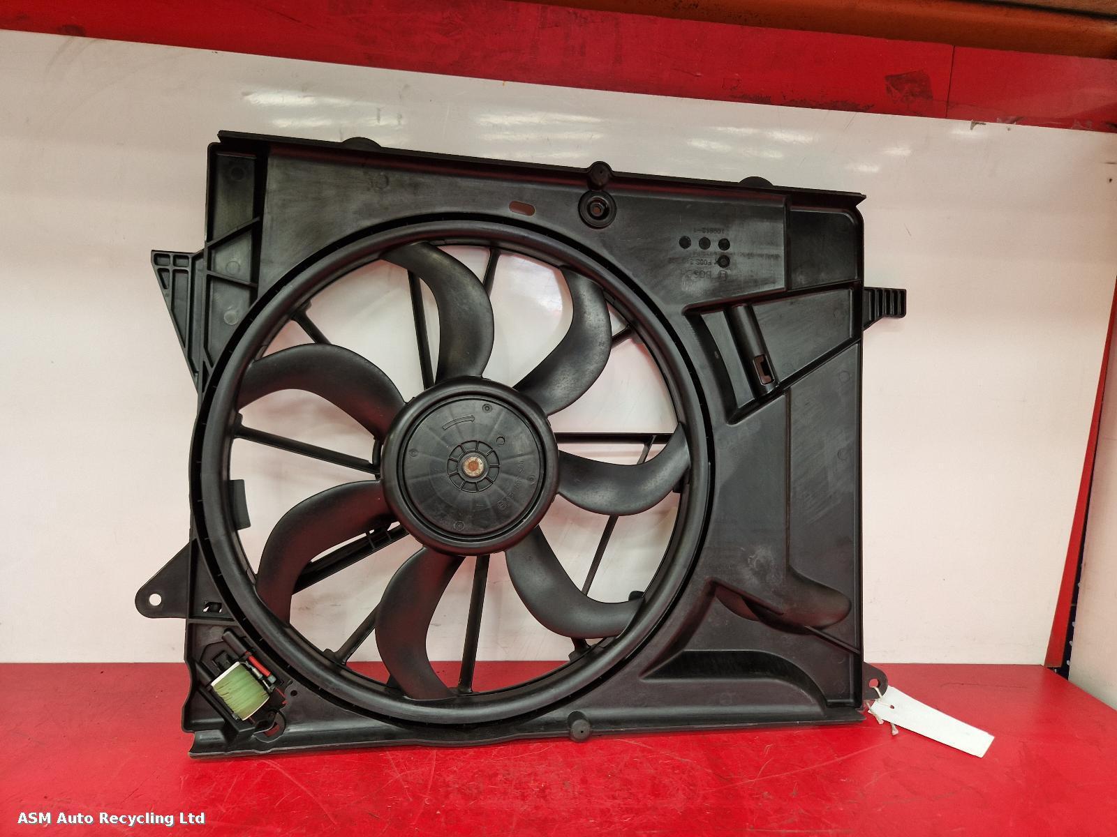 View Auto part Engine Cooling Motor Vauxhall Mokka 2015