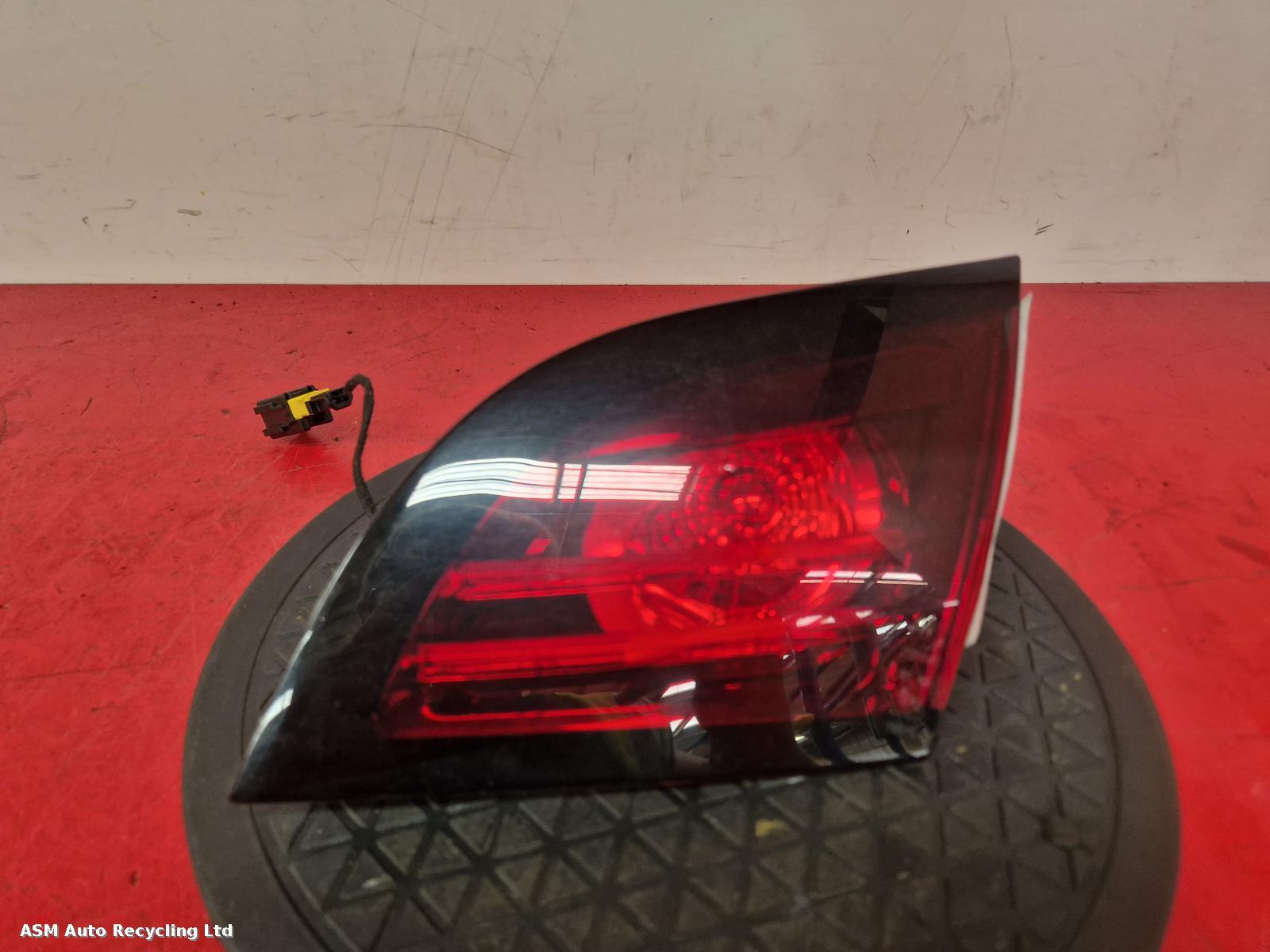View Auto part R Taillight Citroen Ds4 2013