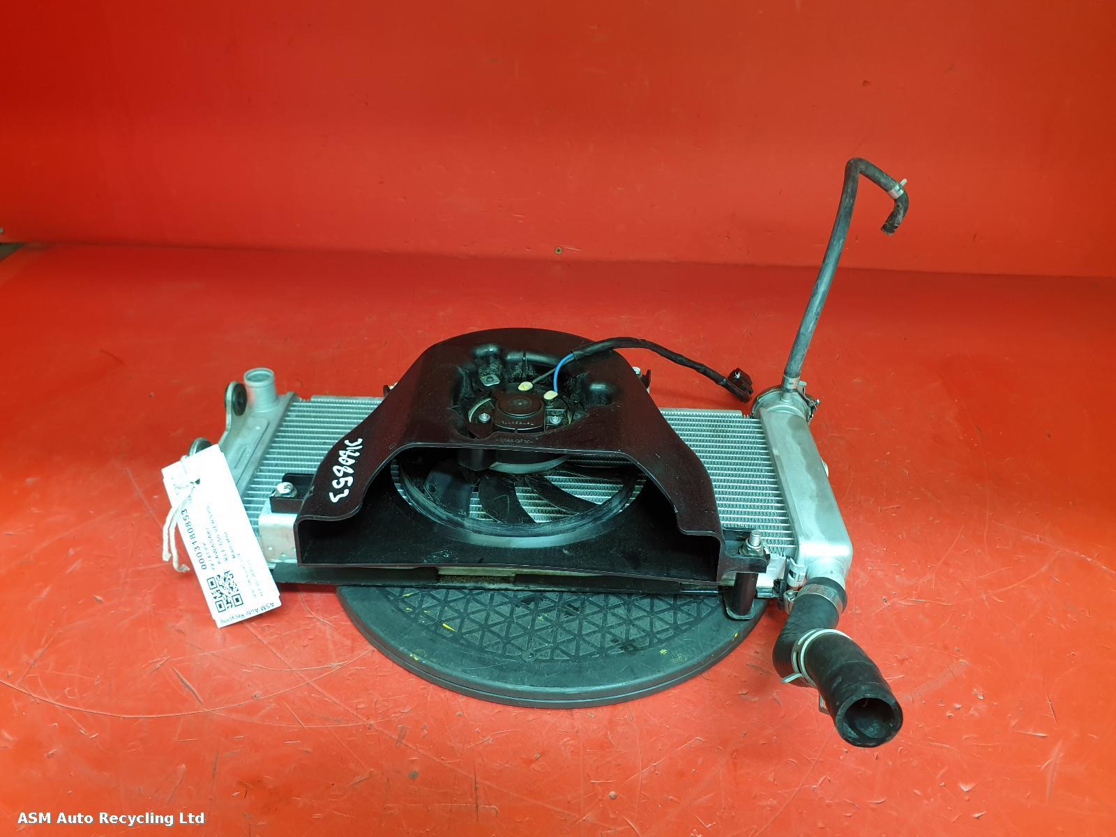 View Auto part Radiator Kawasaki Kle 650 Versys 2024