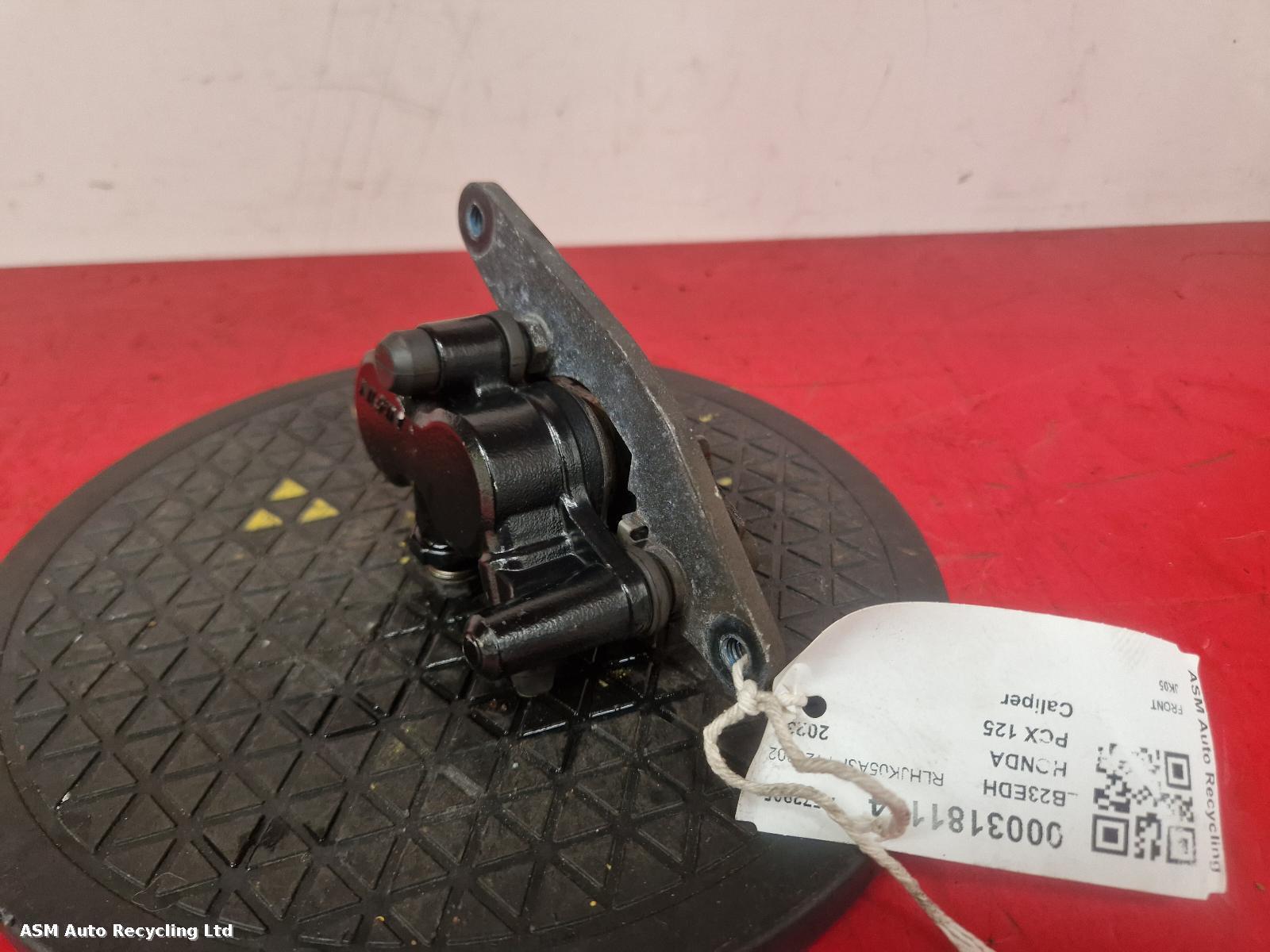 View Auto part Caliper Honda Pcx 125 2023