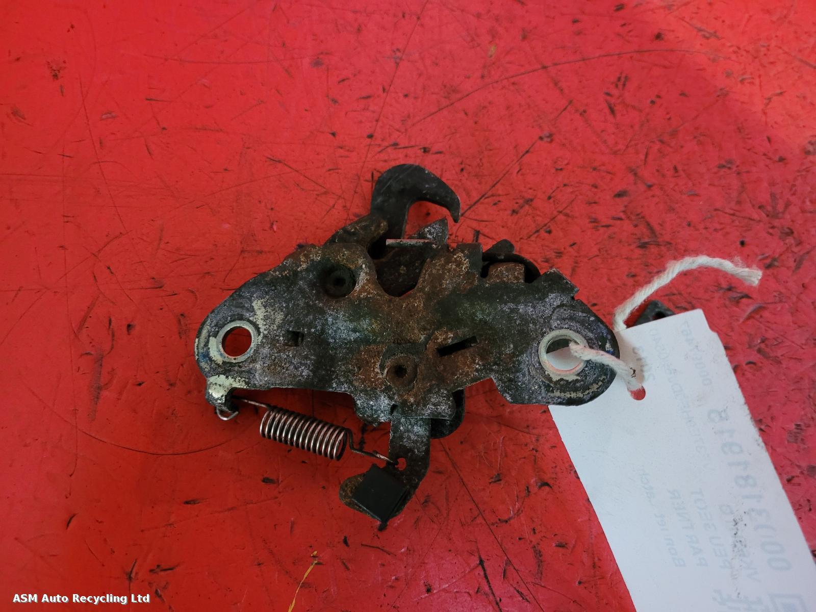 View Auto part Bonnet Latch Peugeot Partner 2013