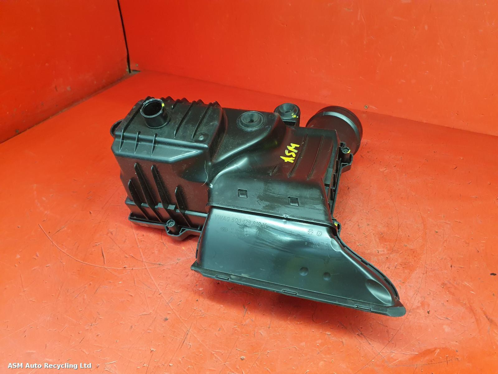 View Auto part Air Cleaner/Box Skoda Karoq 2020