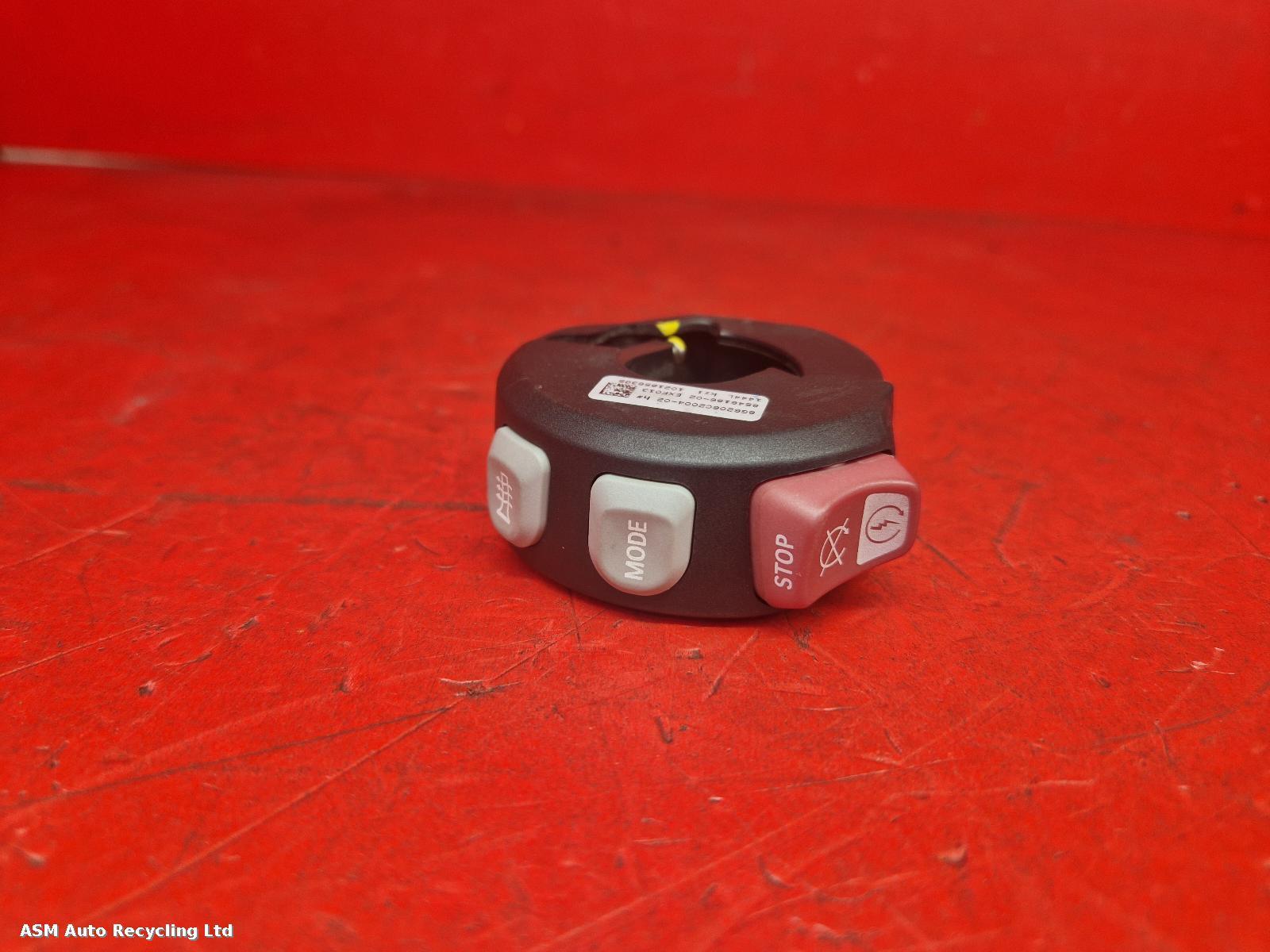 View Auto part RH Switch Gear Bmw R1200 Gs Adventure 2014