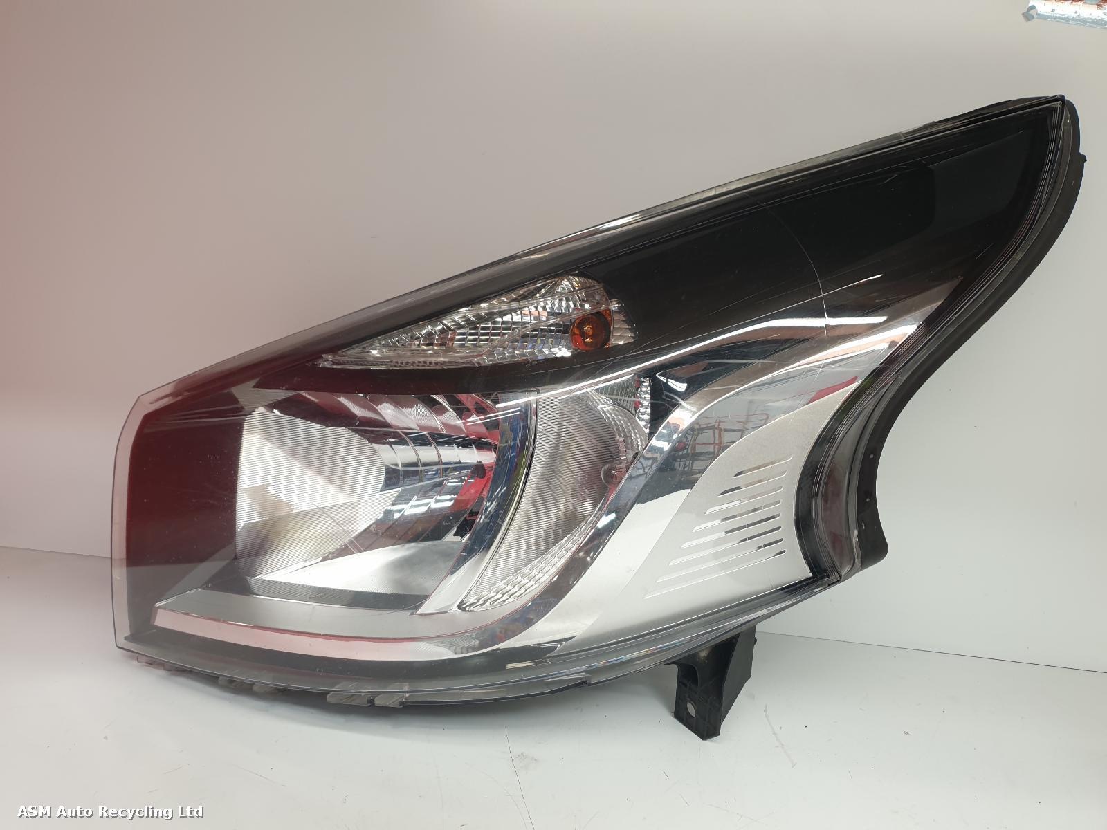 View Auto part L Headlamp Renault Trafic 2018