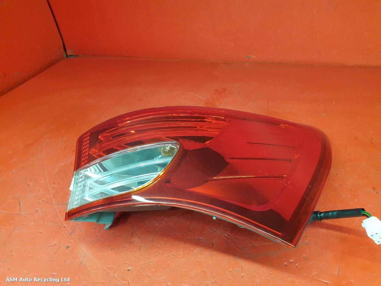 View Auto part R Taillight Hyundai Ix20 2013