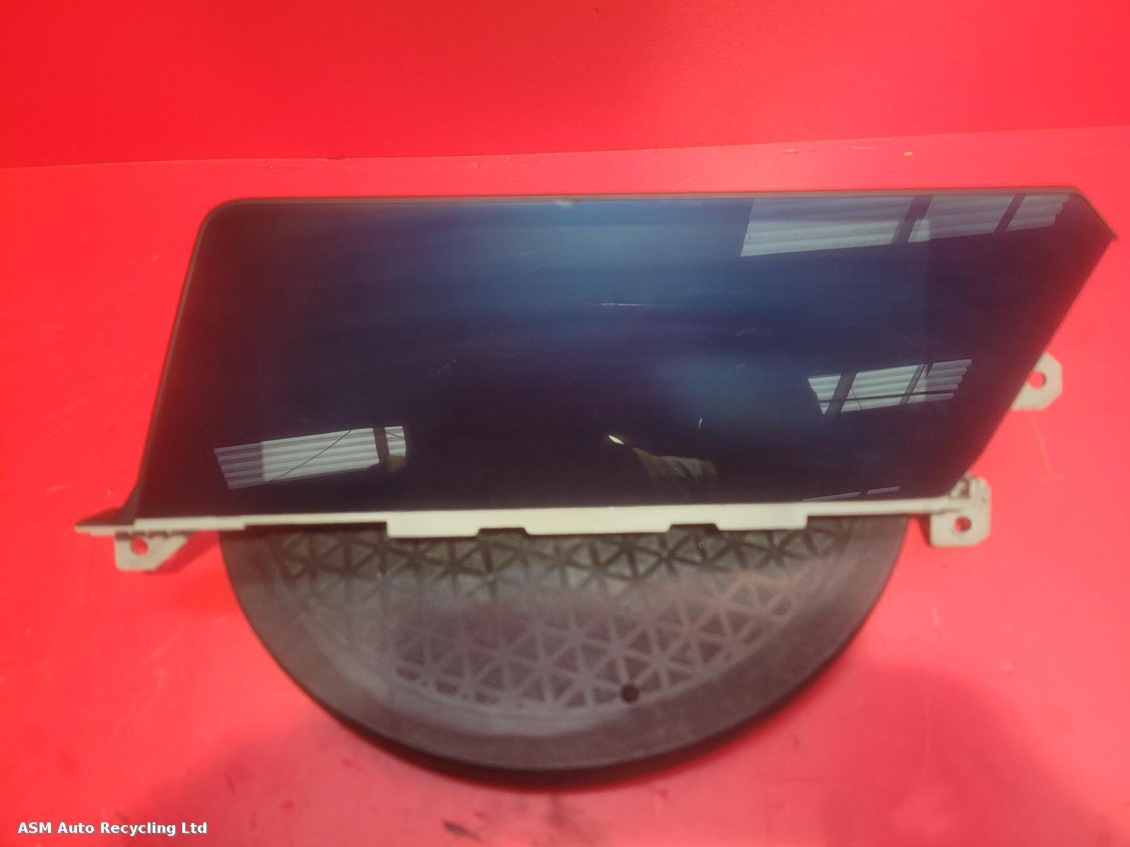 View Auto part Radio Display Bmw 1 Series 2024