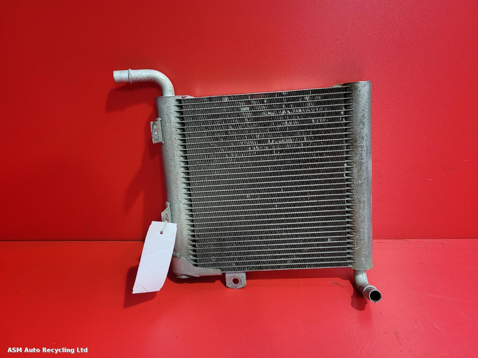 View Auto part Radiator Land Rover Range Rover Velar 2019