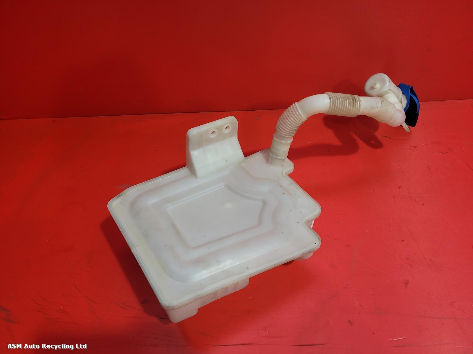 View Auto part Washer Bottle Volkswagen Golf 2009