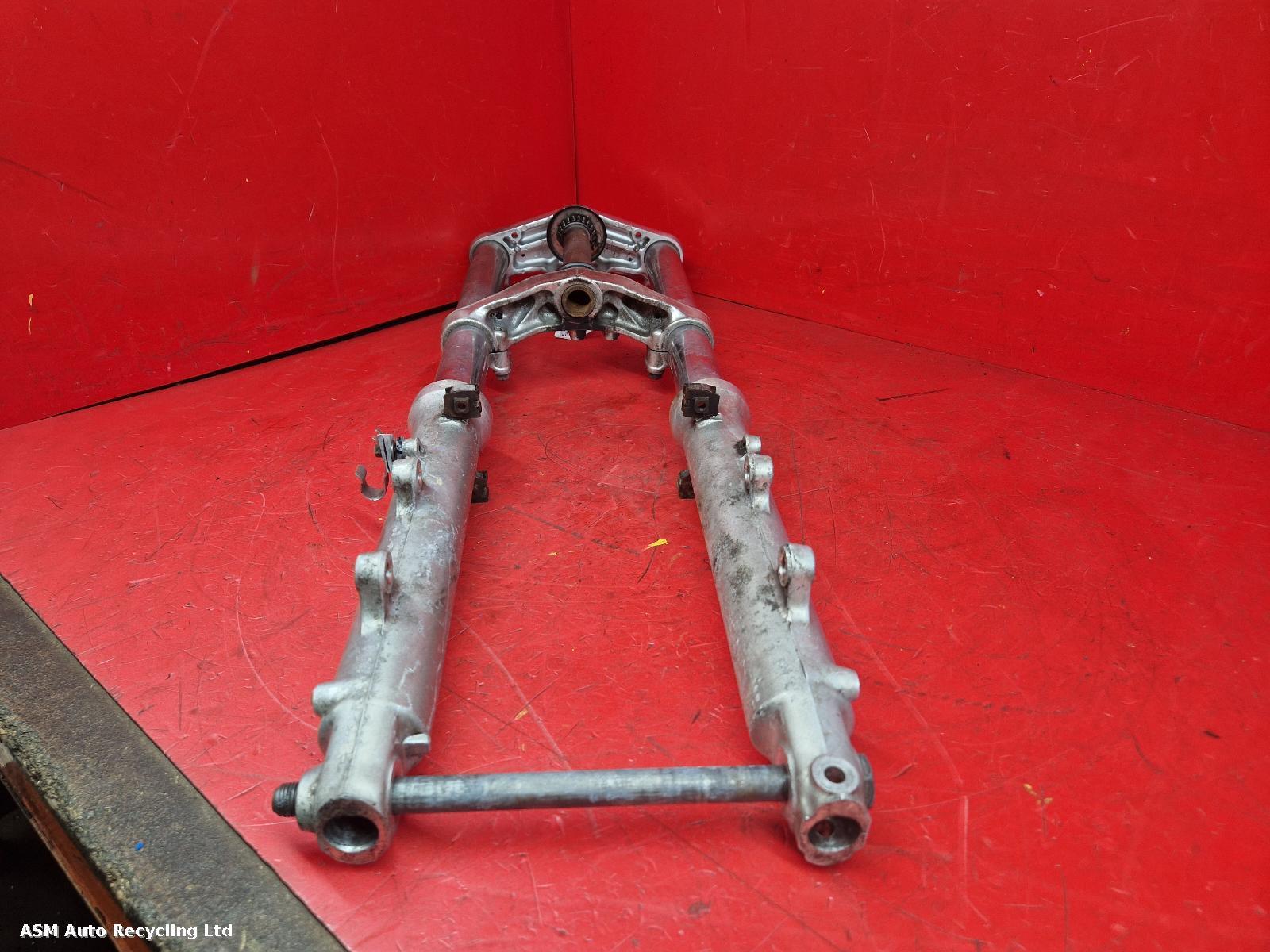 View Auto part FORKS Yamaha Fzr 1000 1987