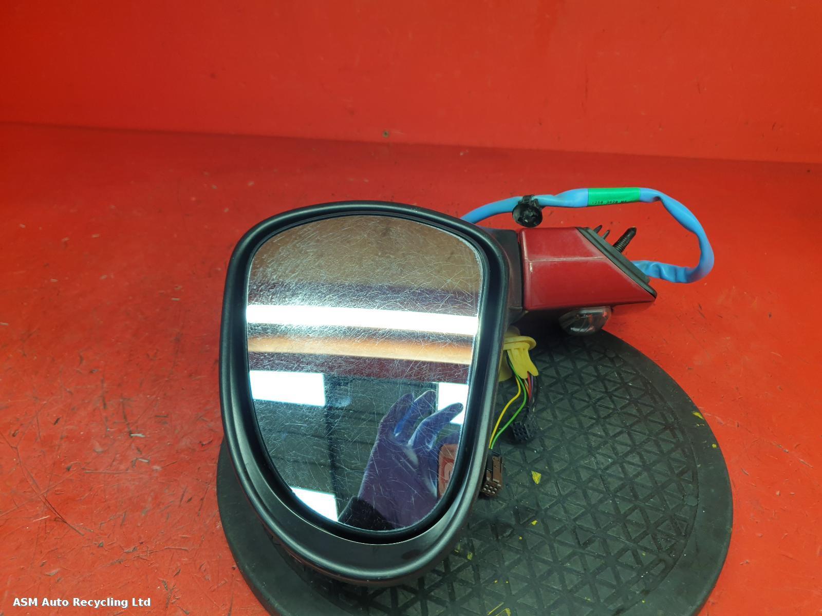 View Auto part L Door Mirror Peugeot 308 2009