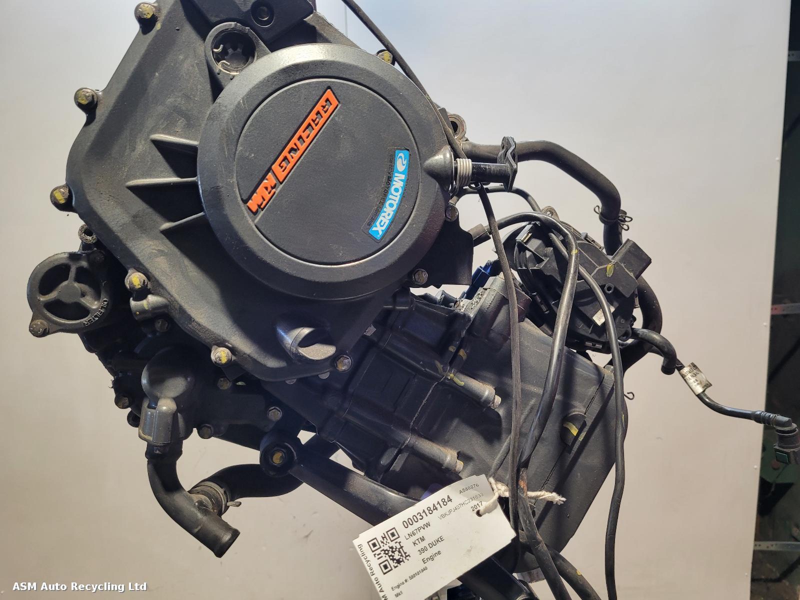 View Auto part Engine Ktm 390 Duke 2017