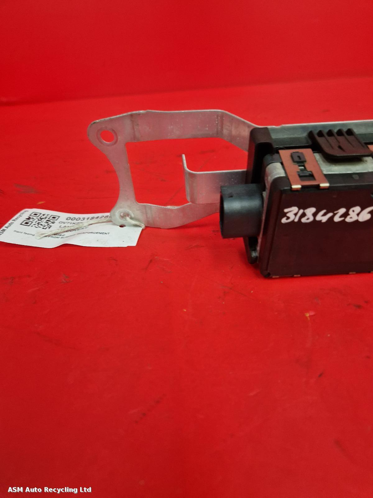 View Auto part Radar Sensor Land Rover Discovery 2021