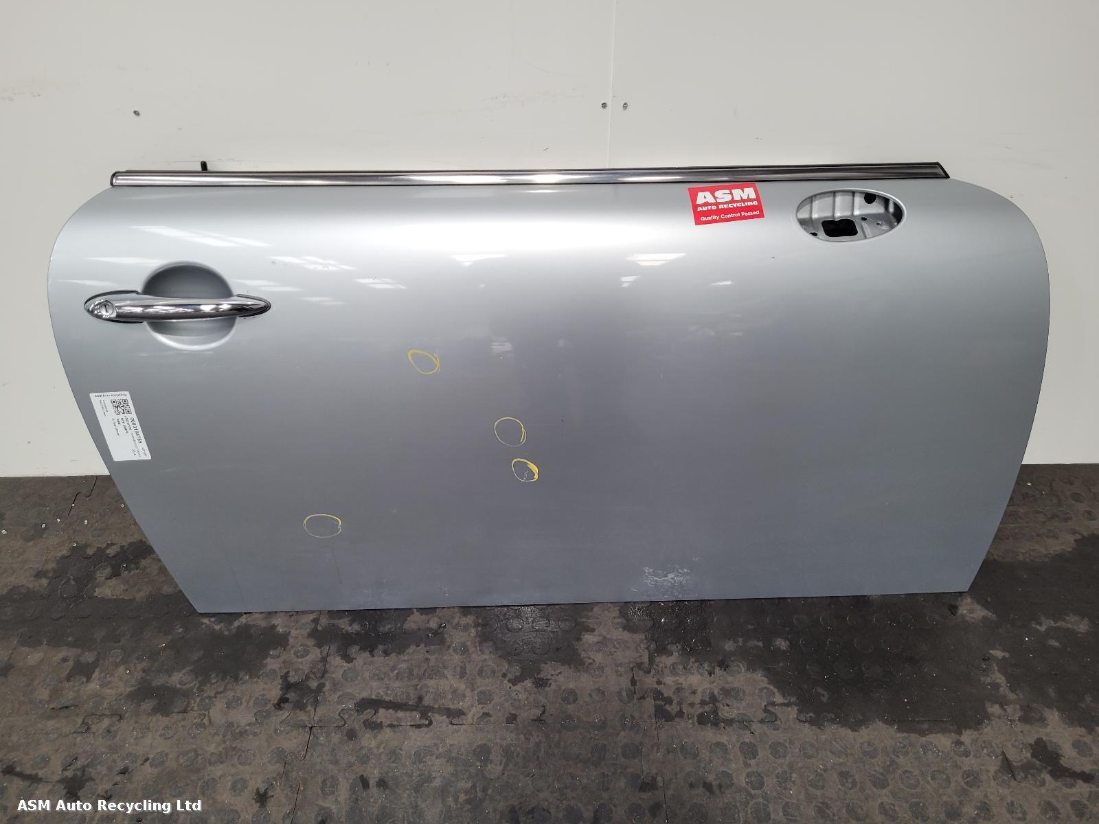 View Auto part R Front Door Mini (bmw) Mini 2008