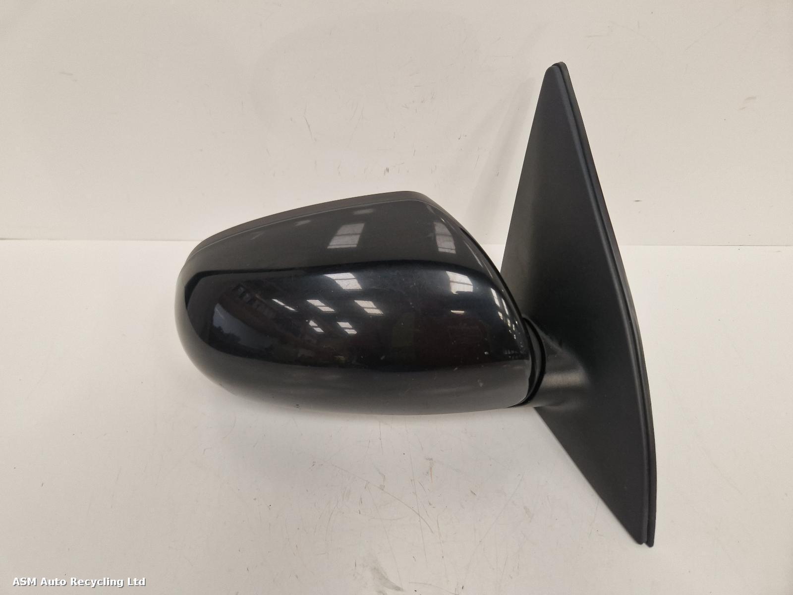 View Auto part R Door Mirror Kia Ceed 2011