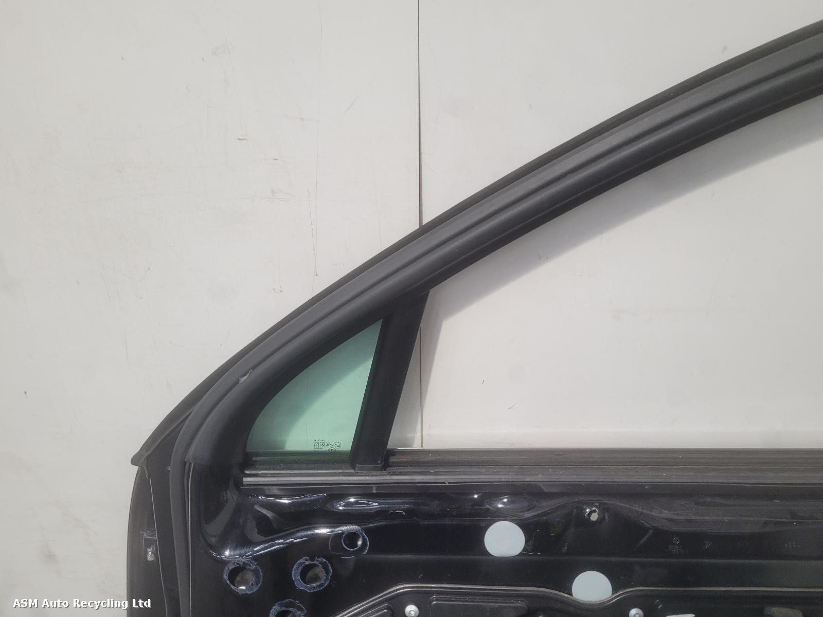 2010 Porsche Cayenne R Front Door View Auto part R Front Door Porsche Cayenne 2010