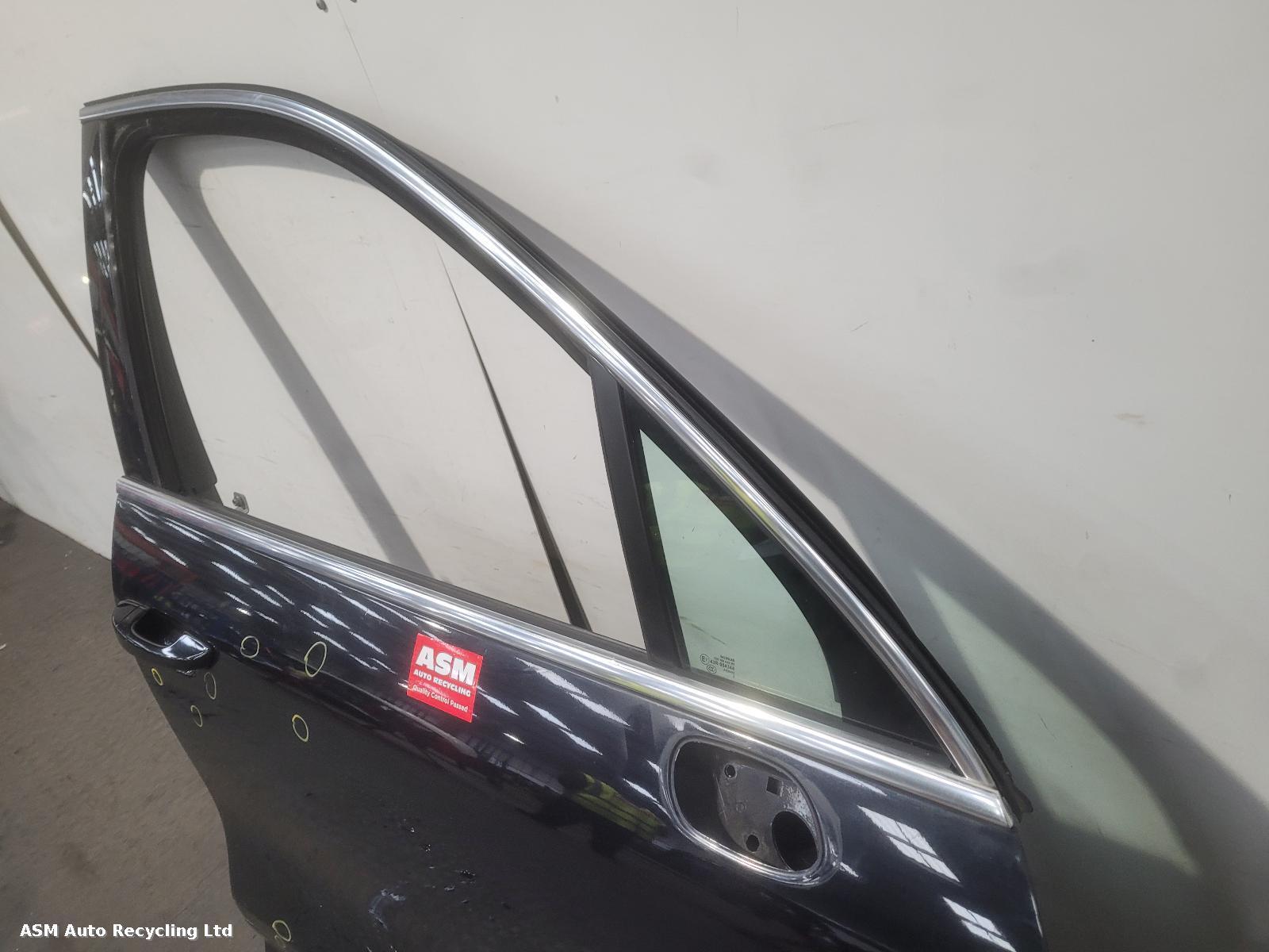 2010 Porsche Cayenne R Front Door View Auto part R Front Door Porsche Cayenne 2010