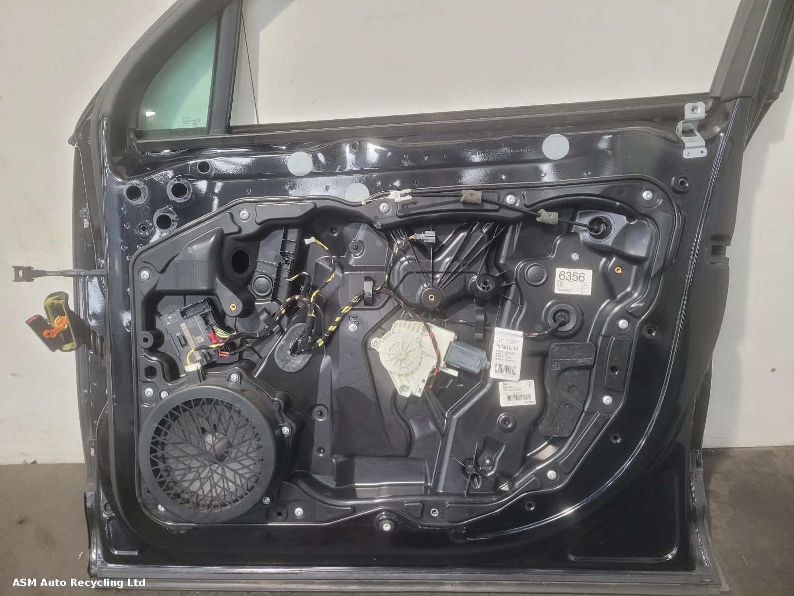 2010 Porsche Cayenne R Front Door View Auto part R Front Door Porsche Cayenne 2010