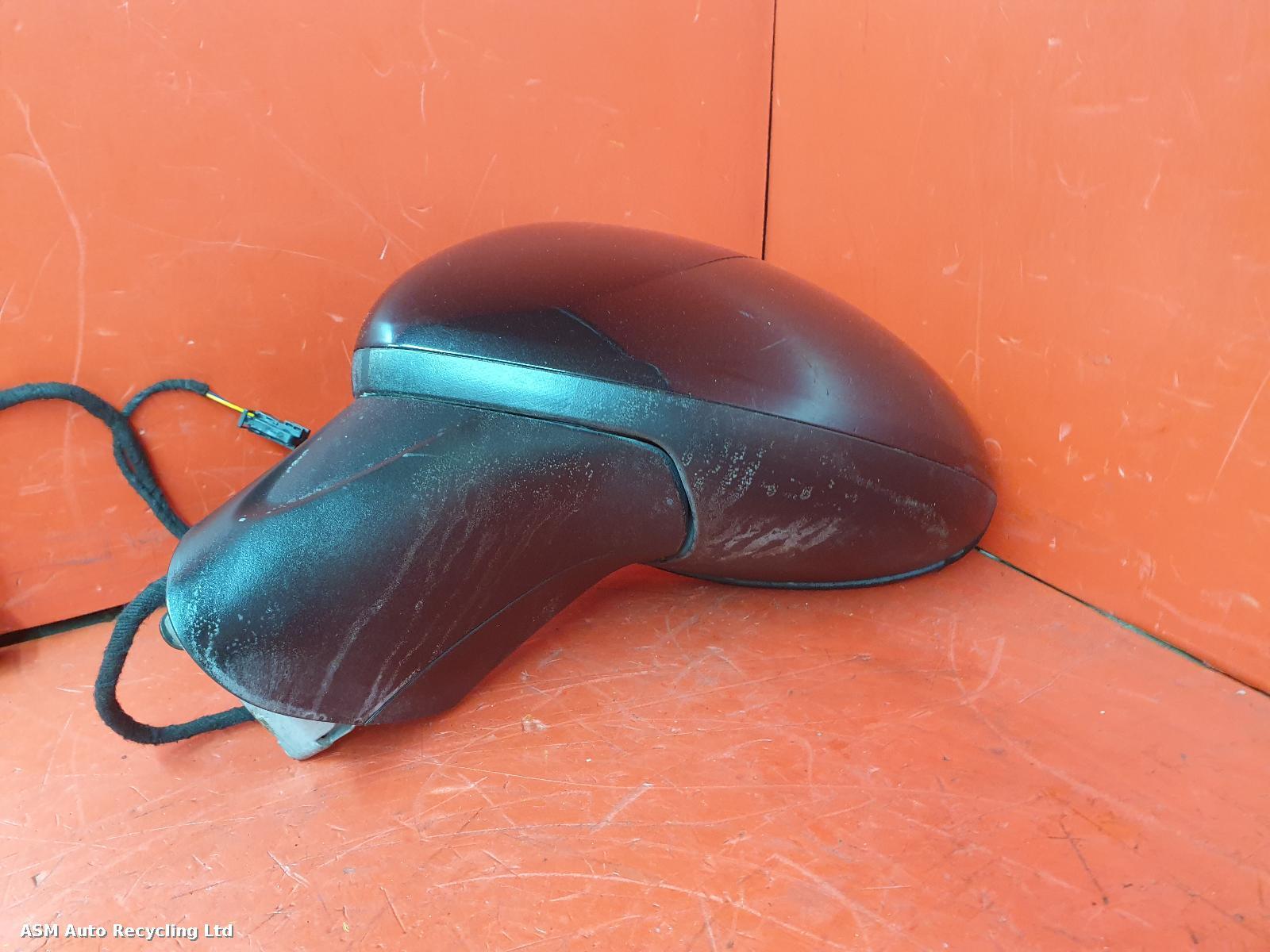 View Auto part L Door Mirror Porsche Cayenne 2010