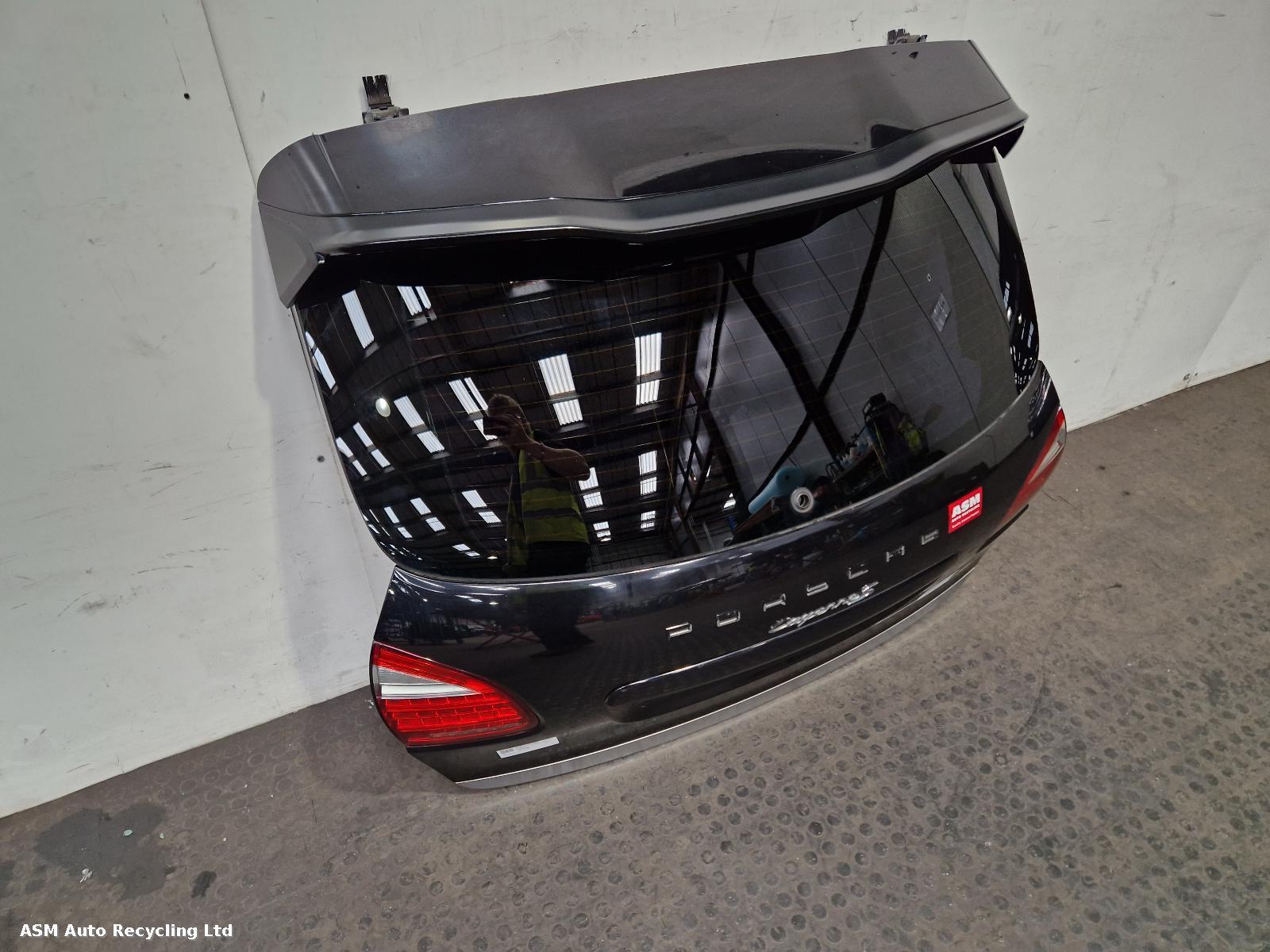 View Auto part Bootlid/Tailgate Porsche Cayenne 2010