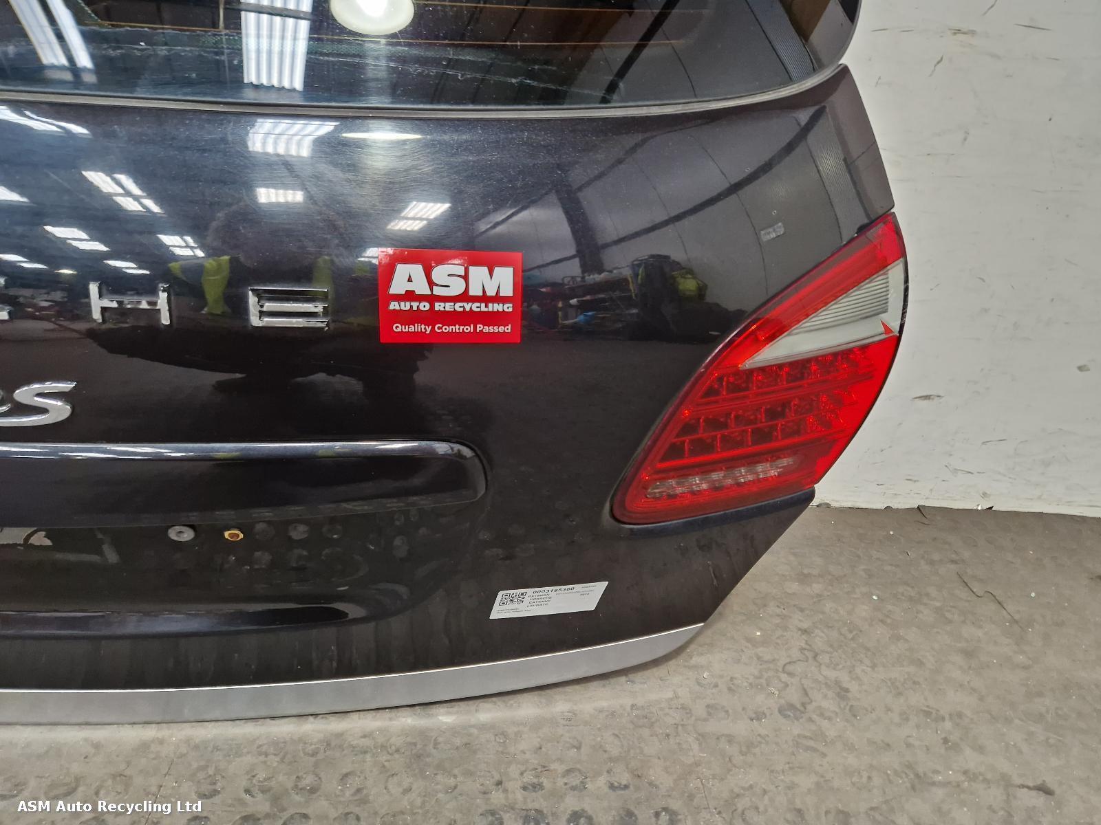 View Auto part Bootlid/Tailgate Porsche Cayenne 2010