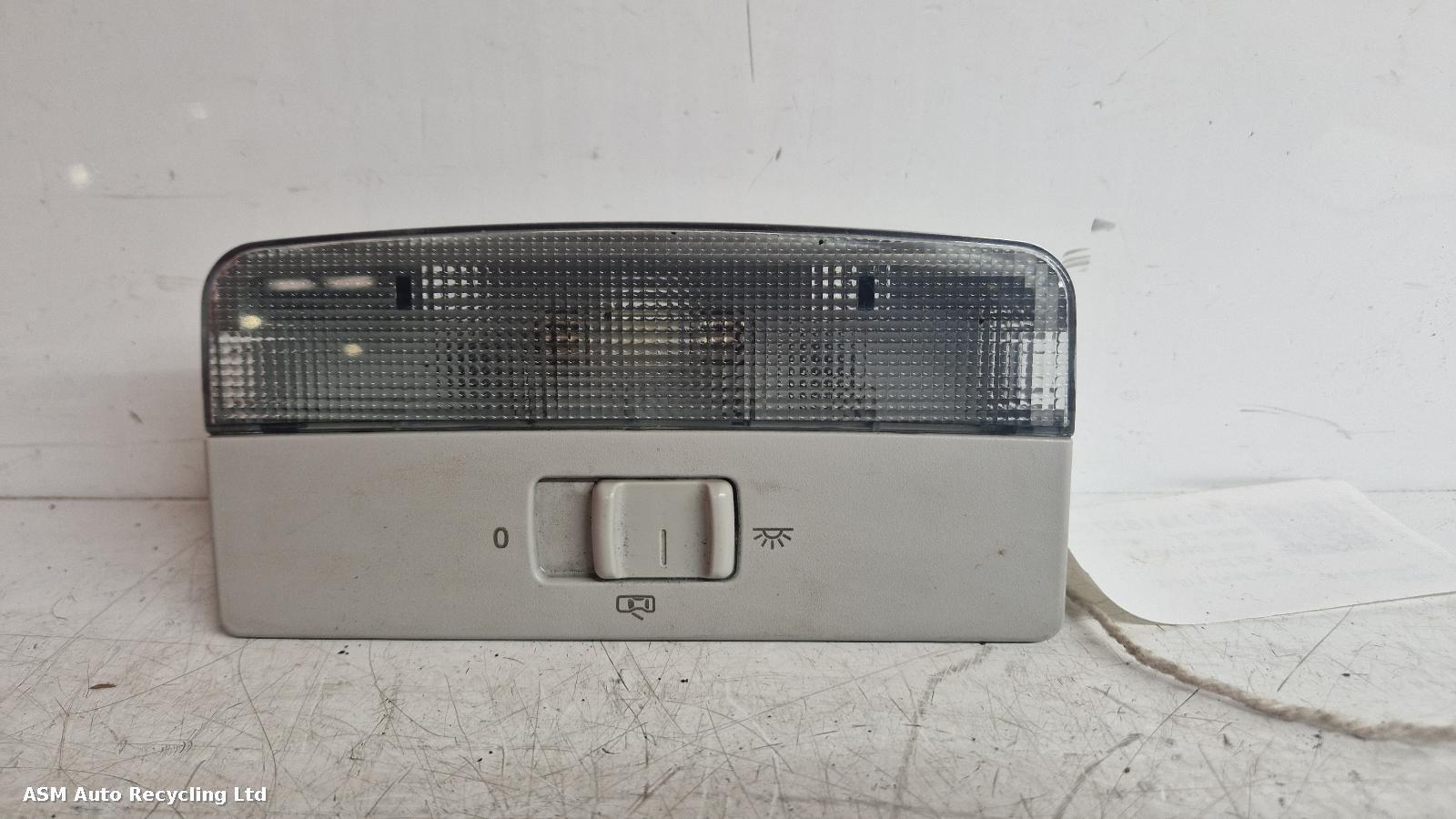 View Auto part Courtesy Light Volkswagen Caddy 2007