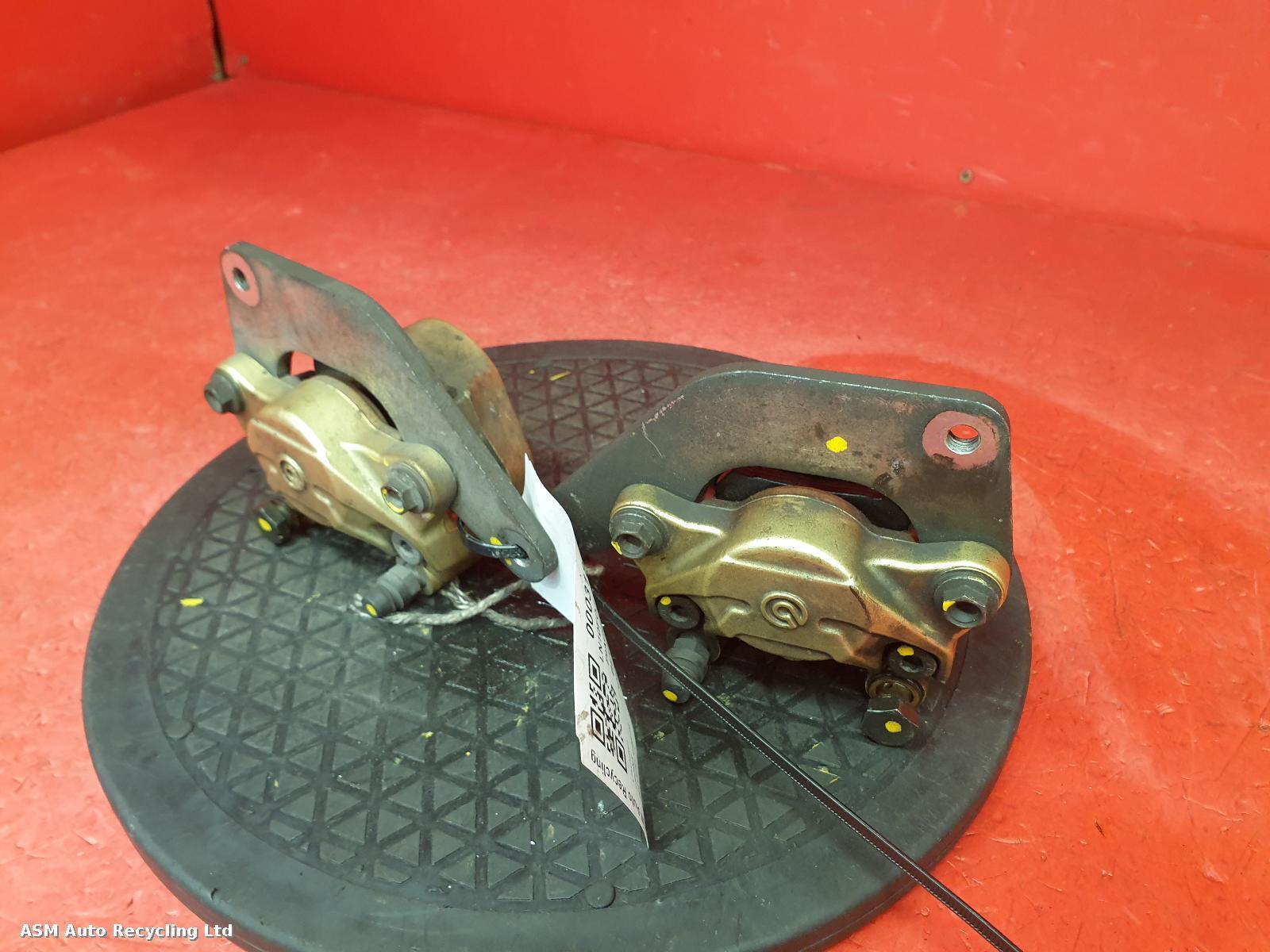 View Auto part Caliper Piaggio Beverly 2010