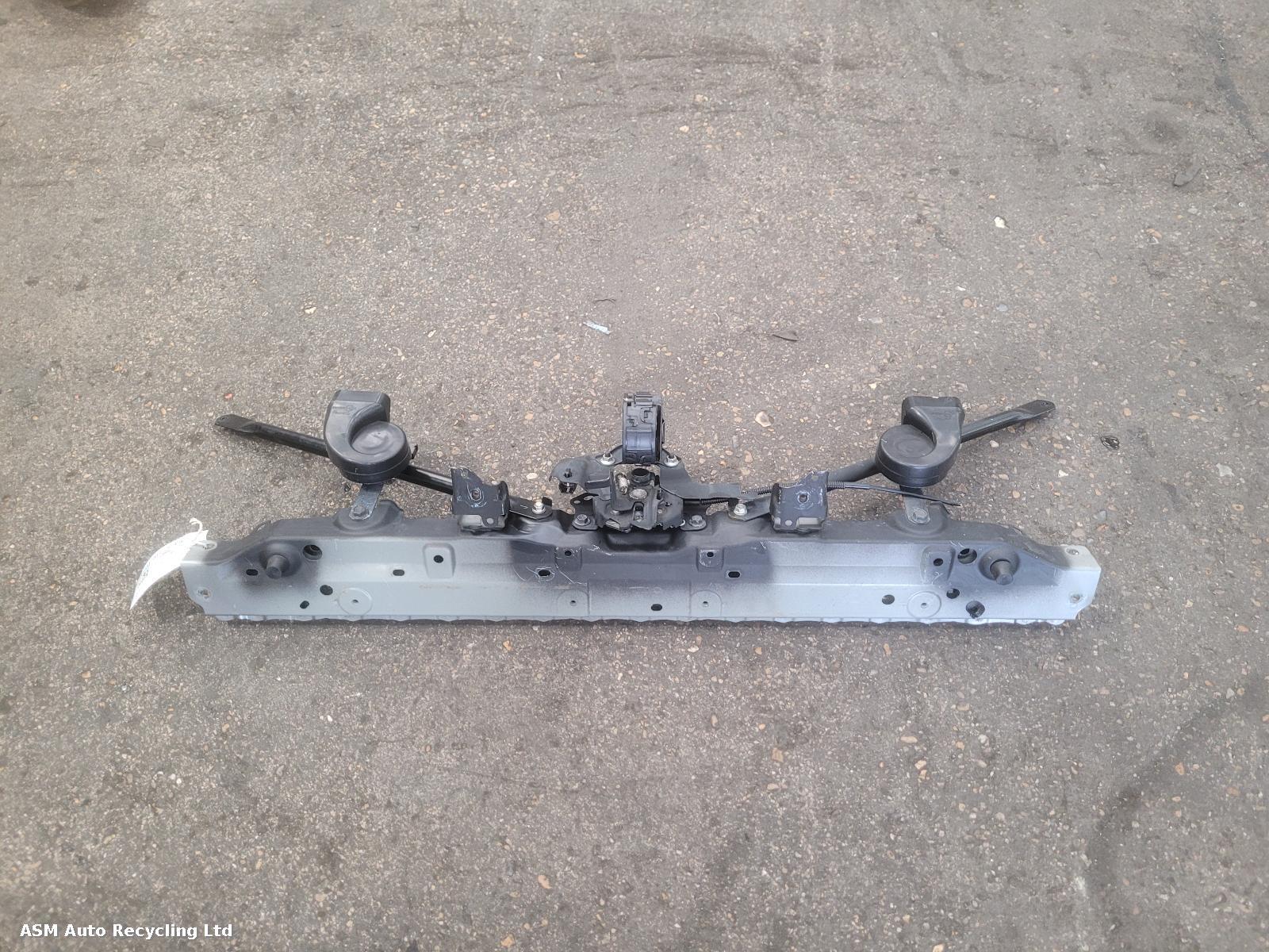 View Auto part Front Panel Lexus Es Series 2021