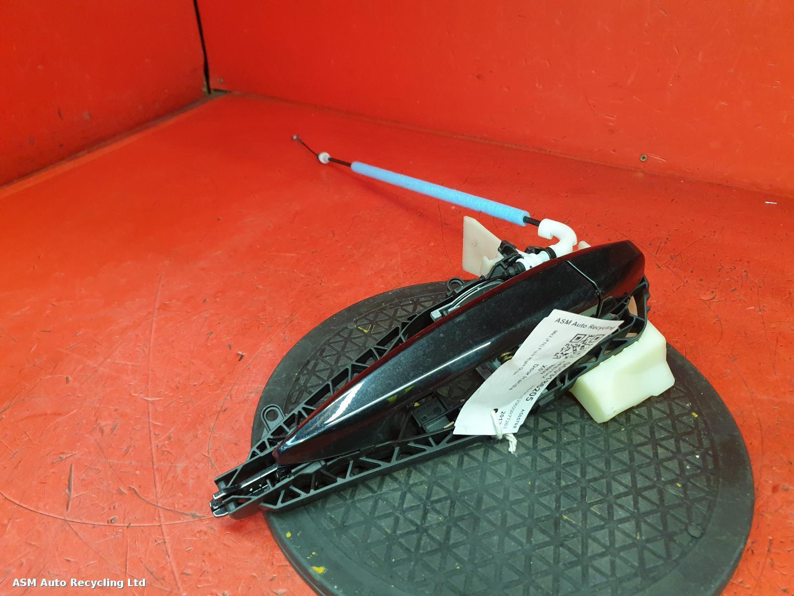 View Auto part Door Handle Bmw X6 2017