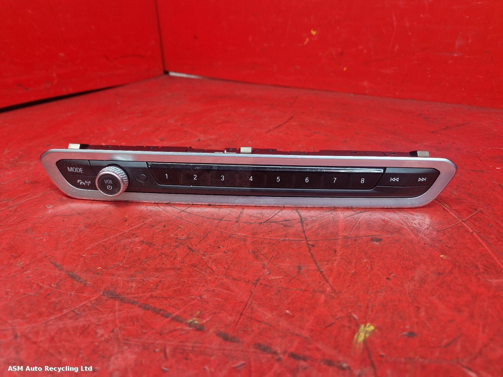 View Auto part A/V Equipment Bmw X5 2020