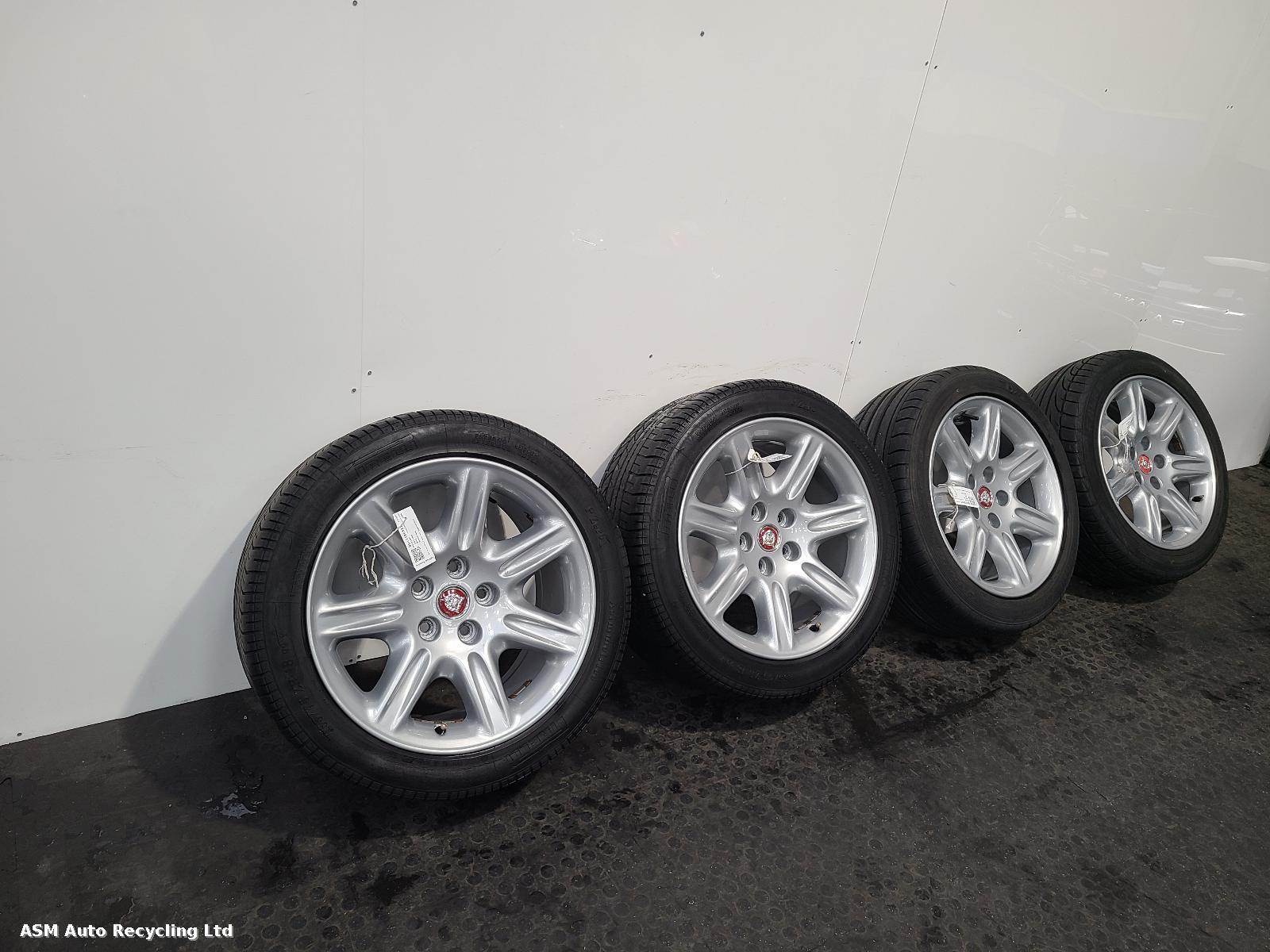 View Auto part Wheel Set Jaguar Xk8 1996