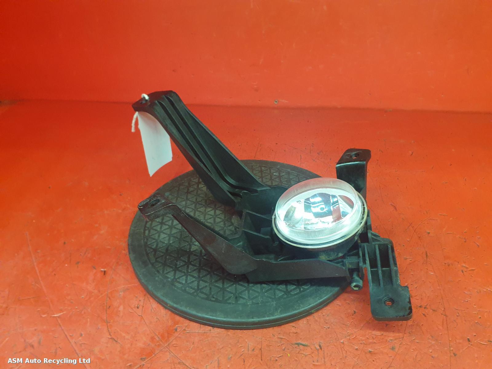View Auto part Fog Lamp Ssangyong Rexton 2018