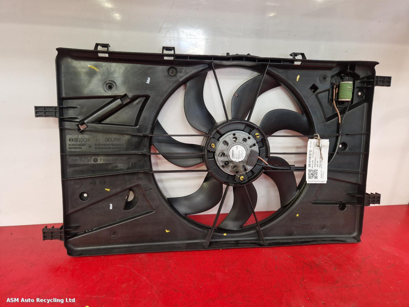 View Auto part Engine Cooling Motor Vauxhall Astra 2013
